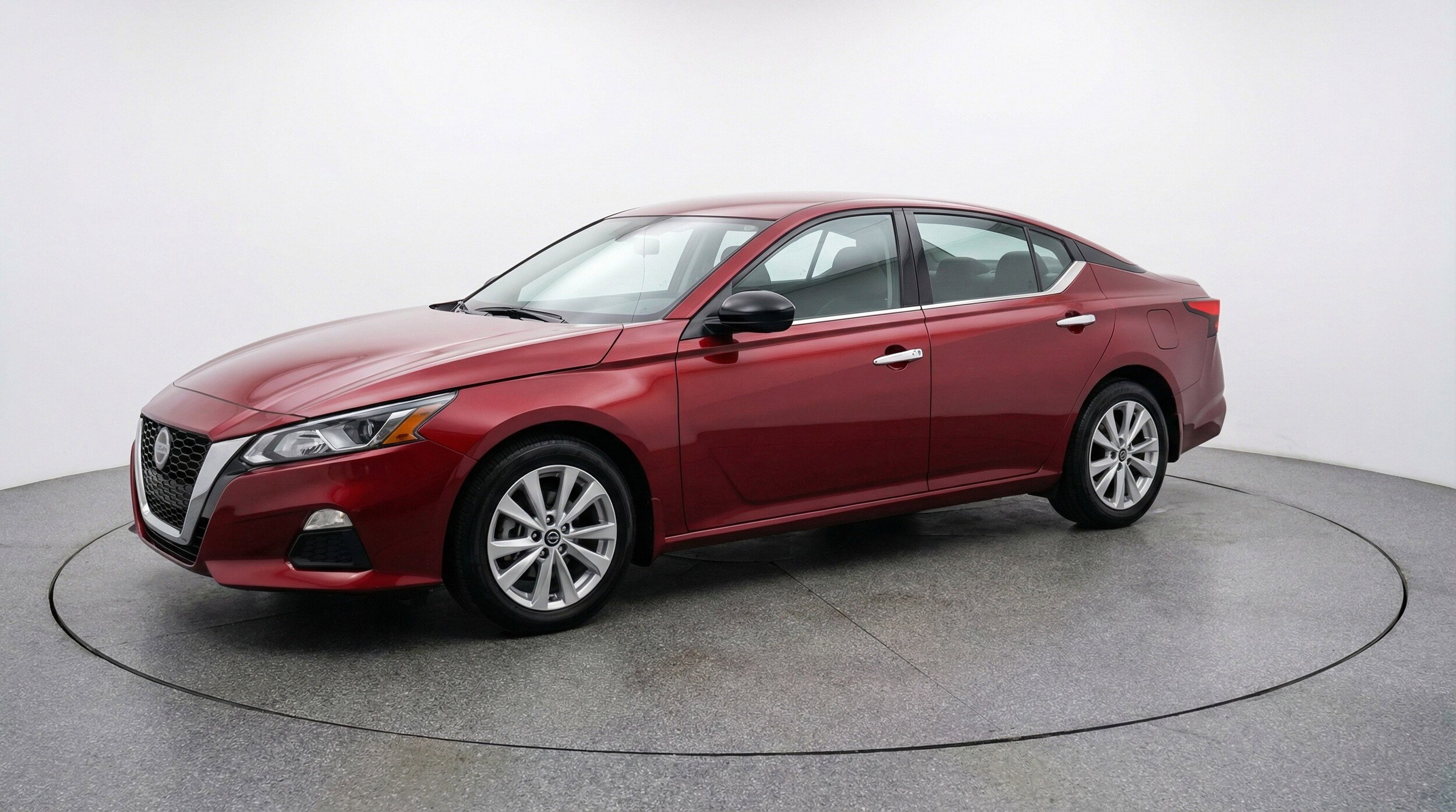 Thumbnail: 2025 Nissan Altima - 3
