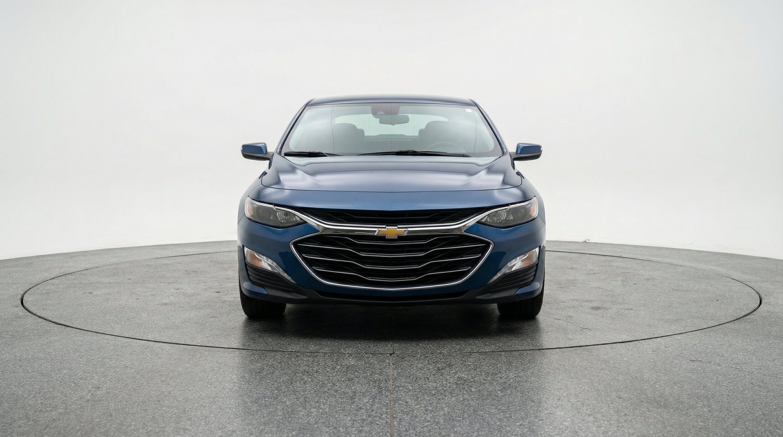 Thumbnail: 2024 Chevrolet Malibu - 2