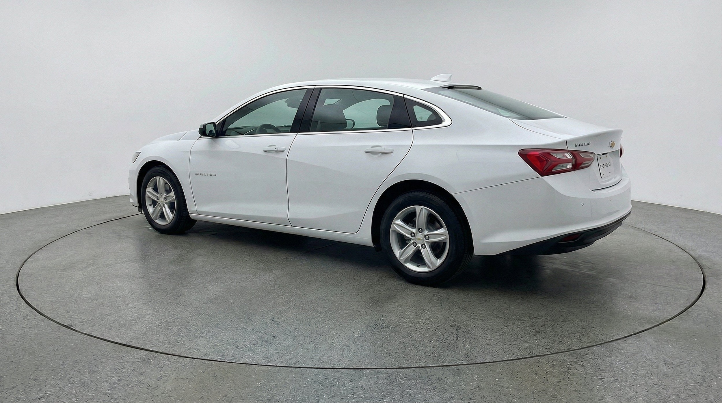 Thumbnail: 2024 Chevrolet Malibu - 6