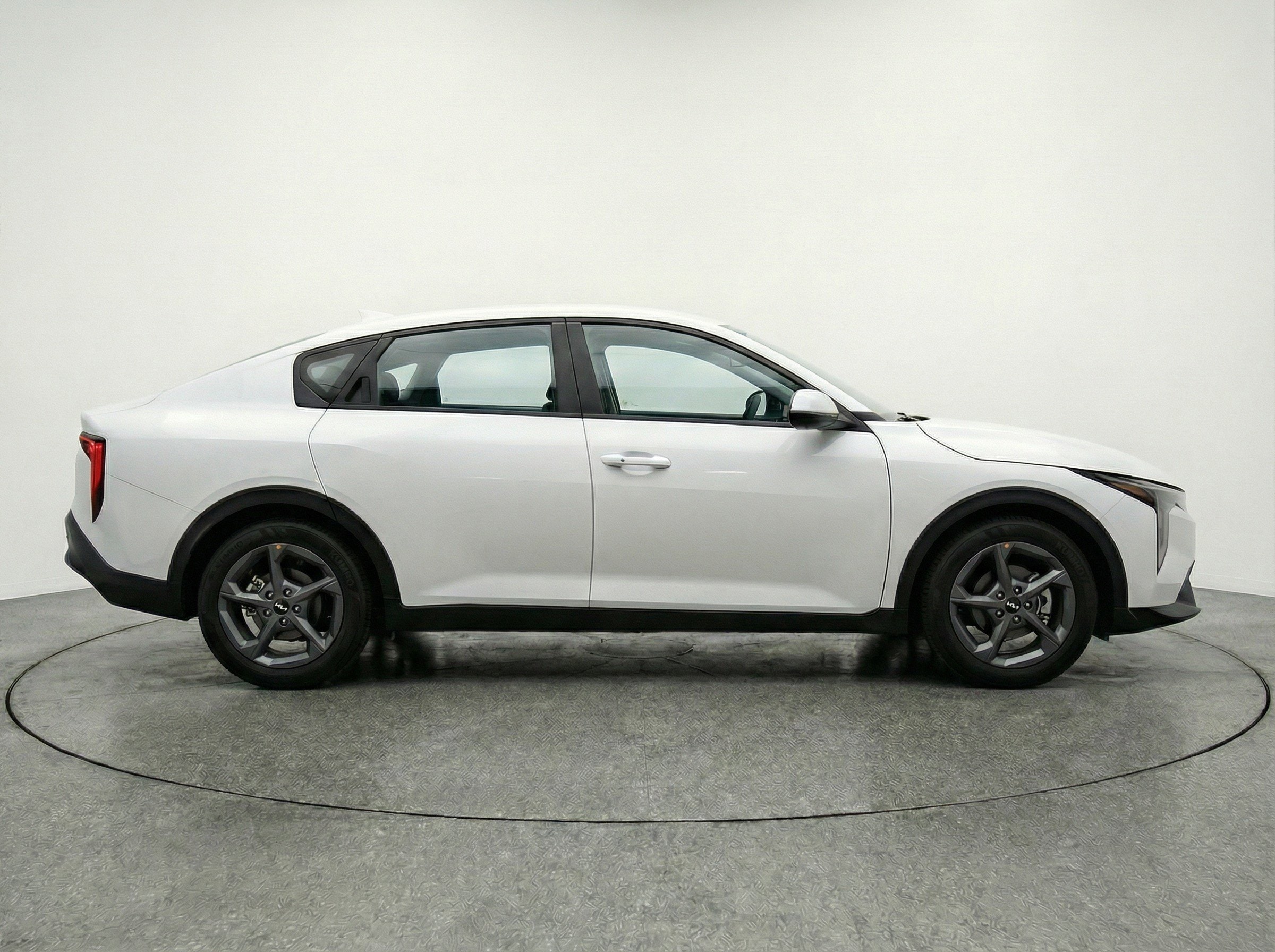 Thumbnail: 2025 Kia K4 - 5