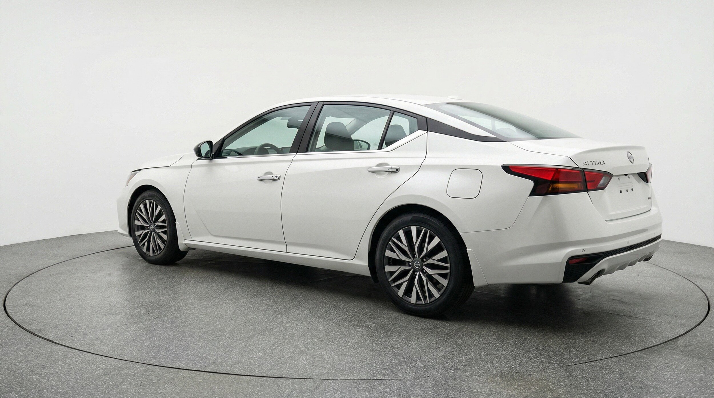 Thumbnail: 2025 Nissan Altima - 6
