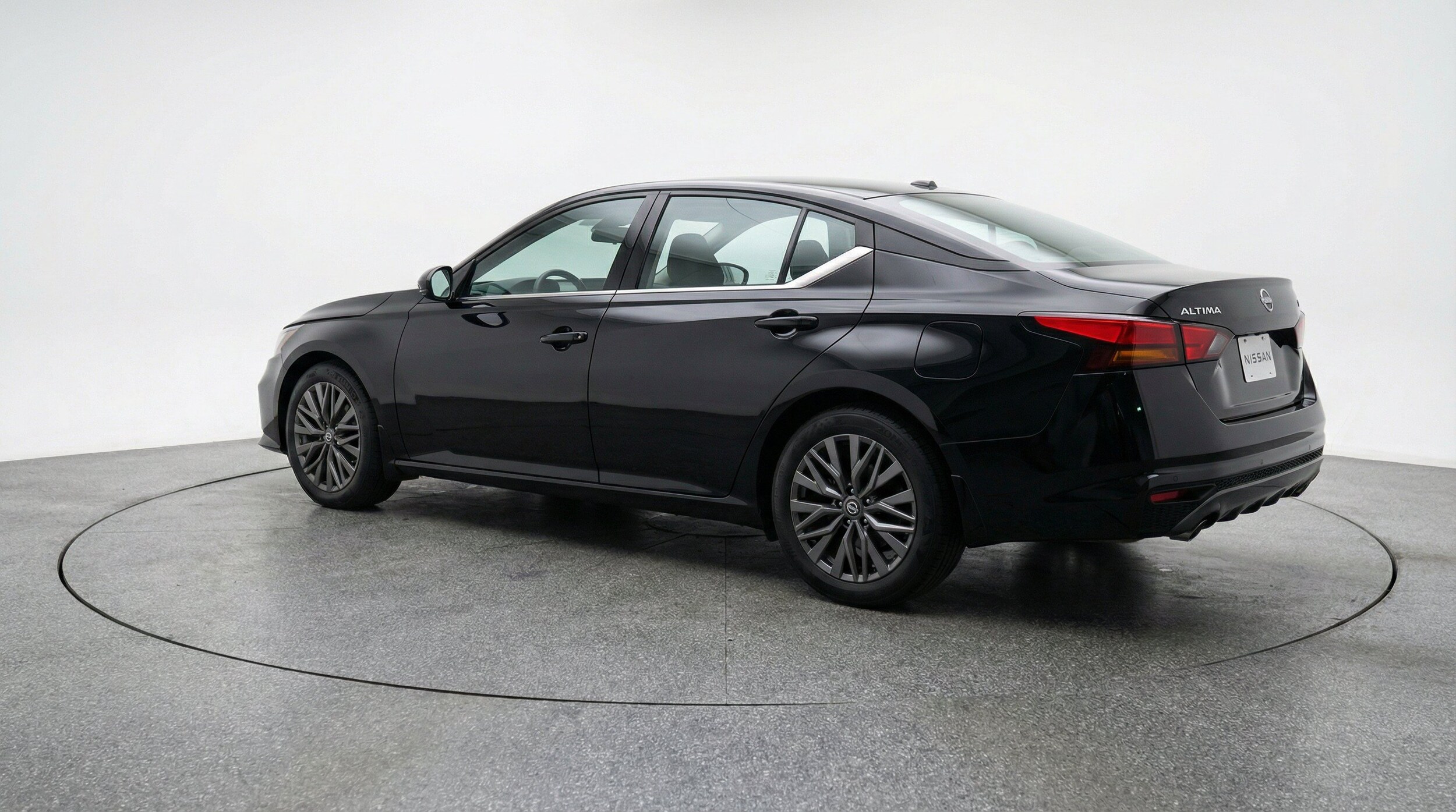 Thumbnail: 2025 Nissan Altima - 6