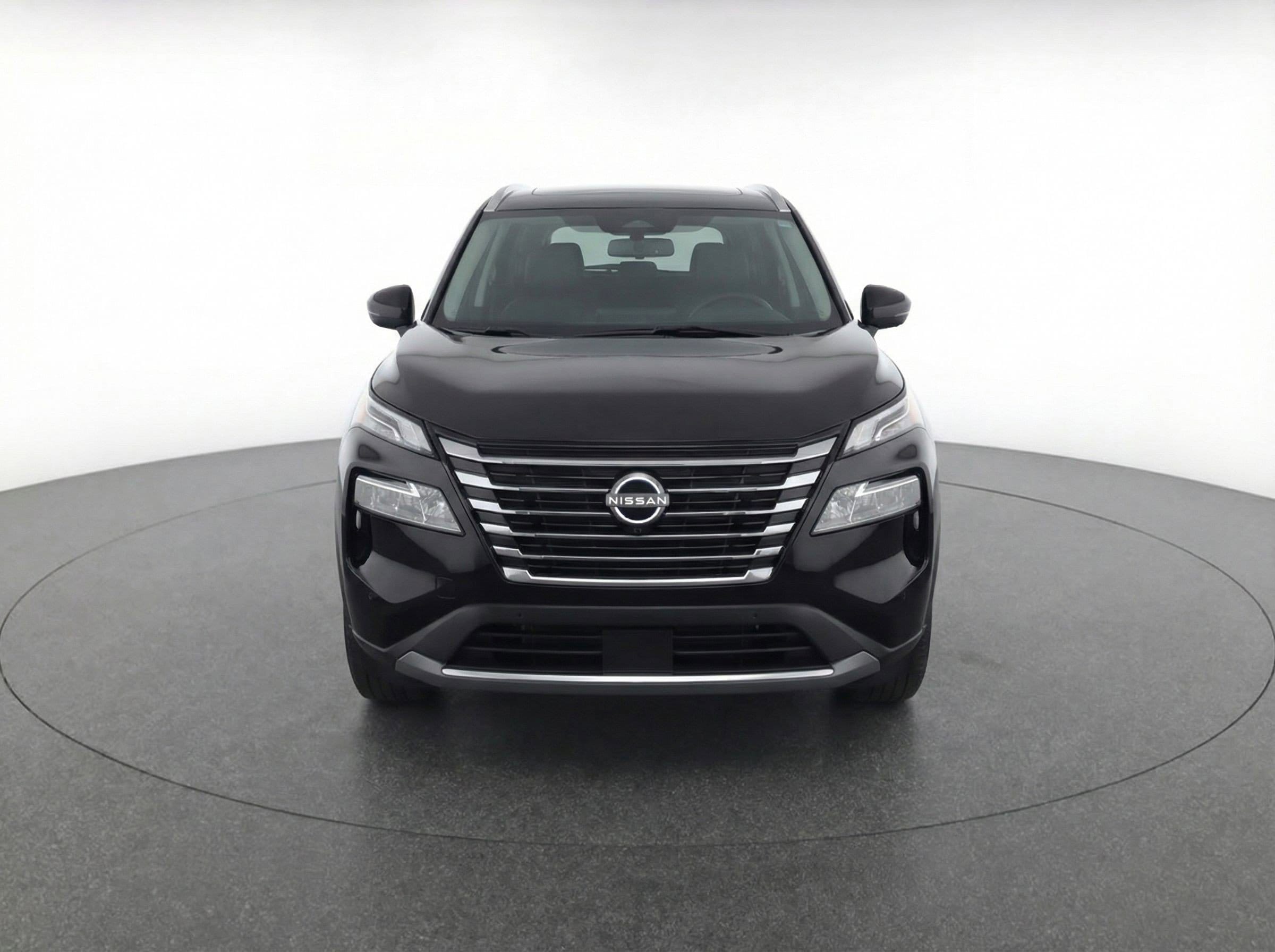 Thumbnail: 2025 Nissan Kicks - 2