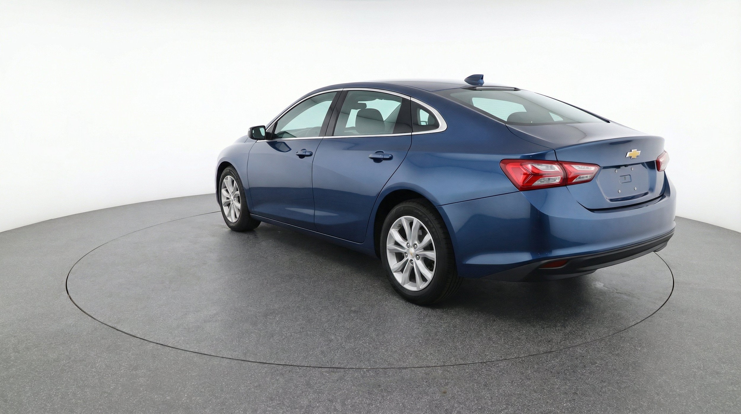 Thumbnail: 2024 Chevrolet Malibu - 6