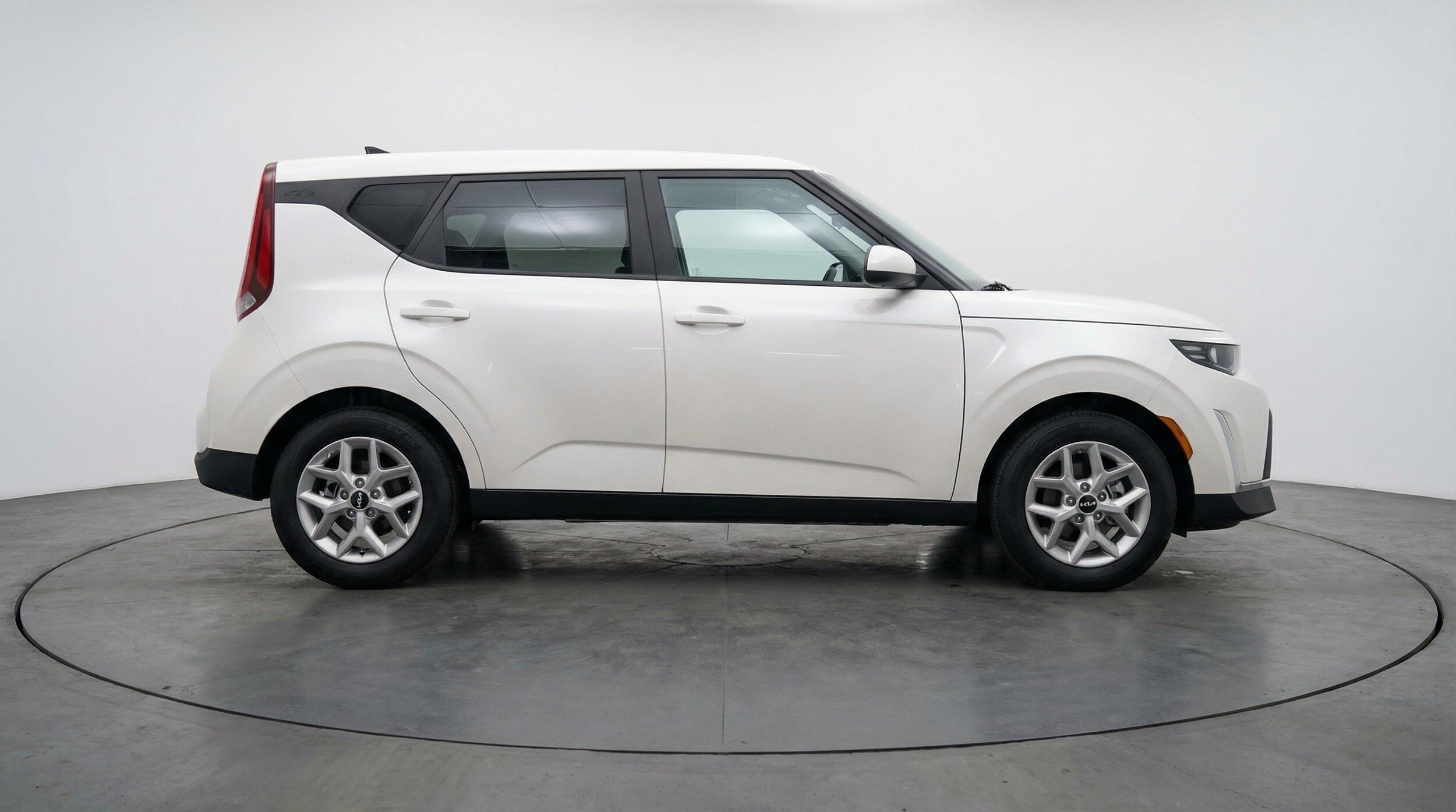 Thumbnail: 2025 Kia Soul - 11