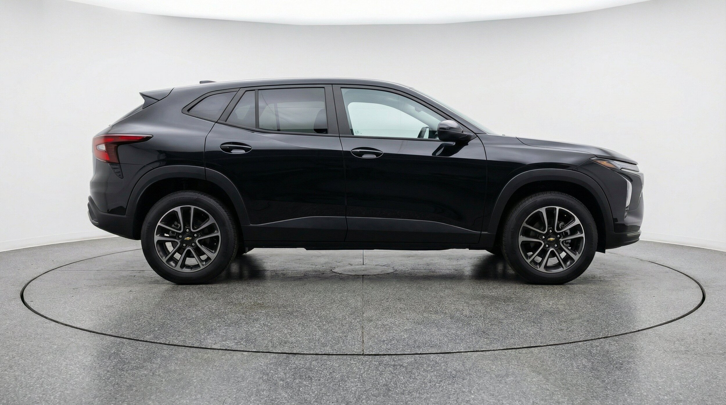 Thumbnail: 2025 Chevrolet TrailBlazer - 10