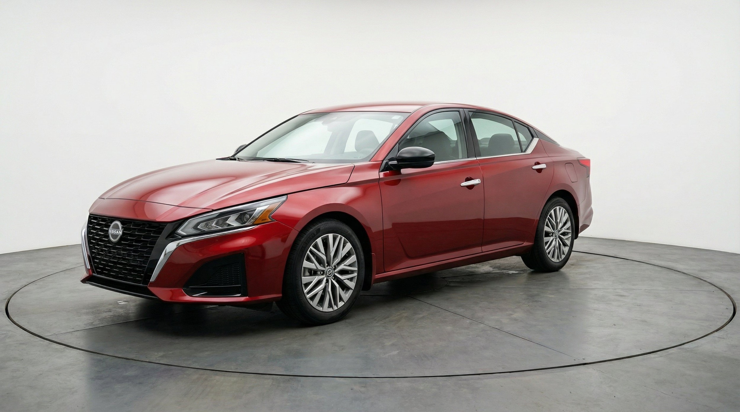 Thumbnail: 2025 Nissan Altima - 3