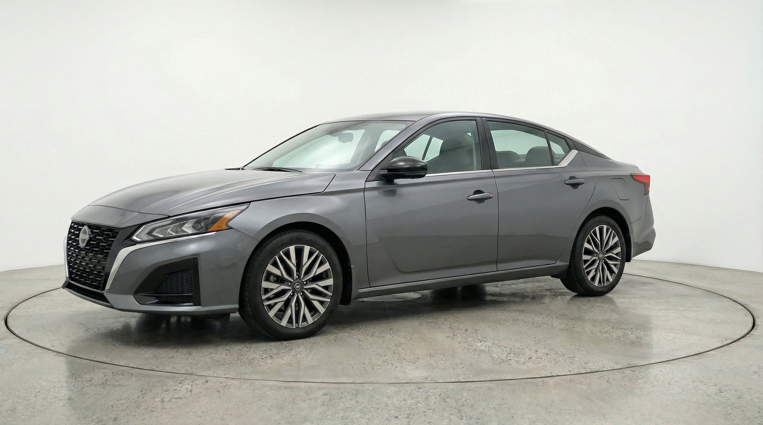 Thumbnail: 2025 Nissan Altima - 3
