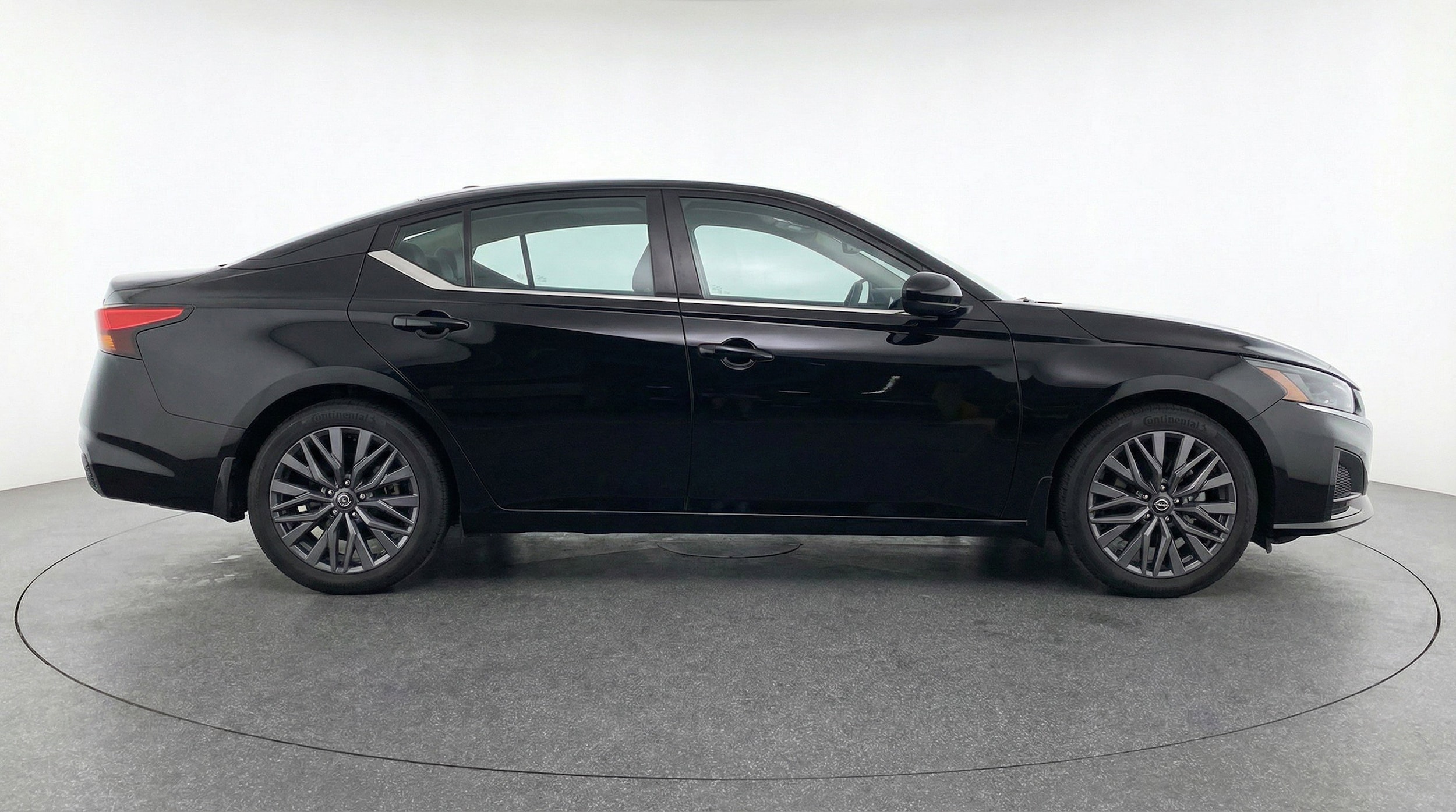 Thumbnail: 2025 Nissan Altima - 11