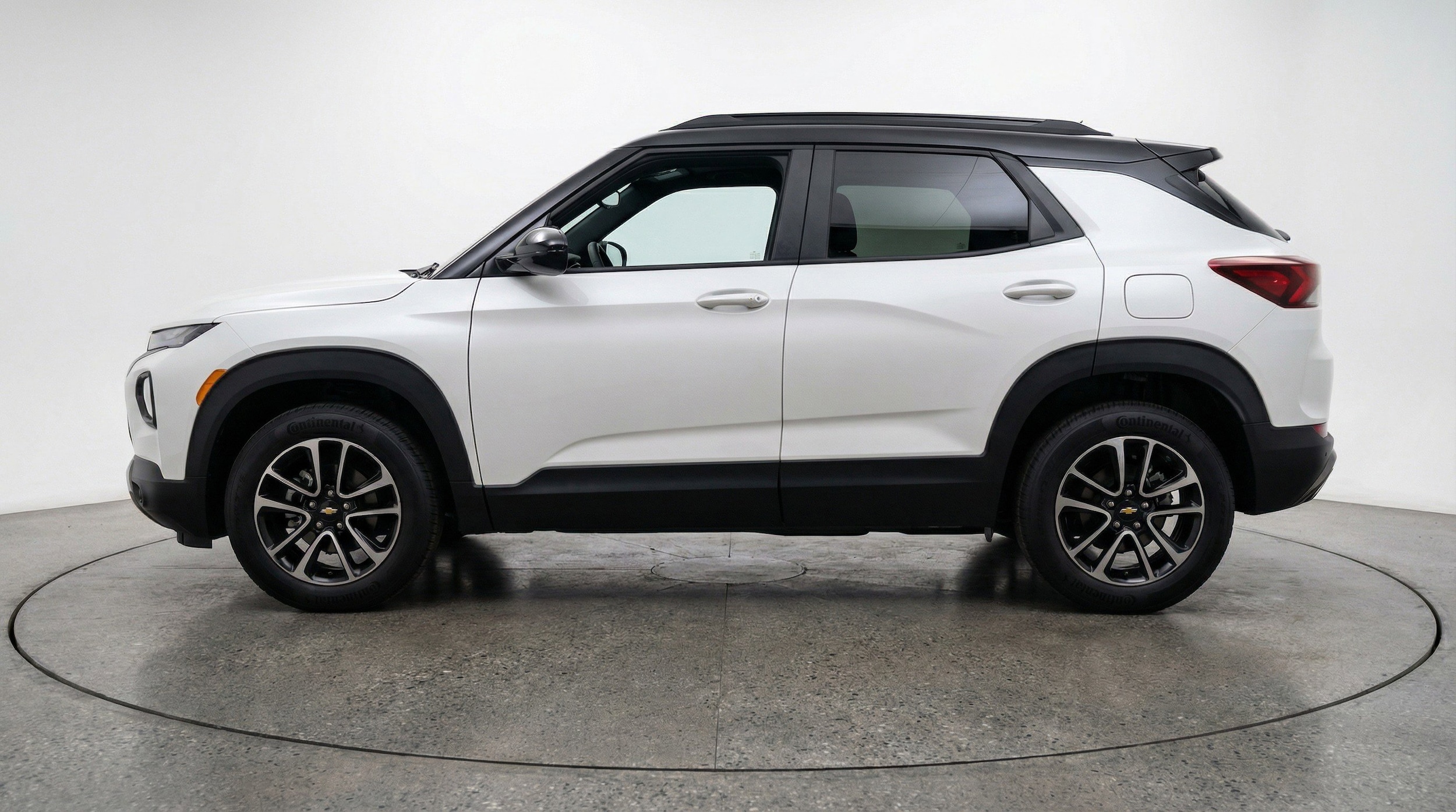 Thumbnail: 2025 Chevrolet TrailBlazer - 5