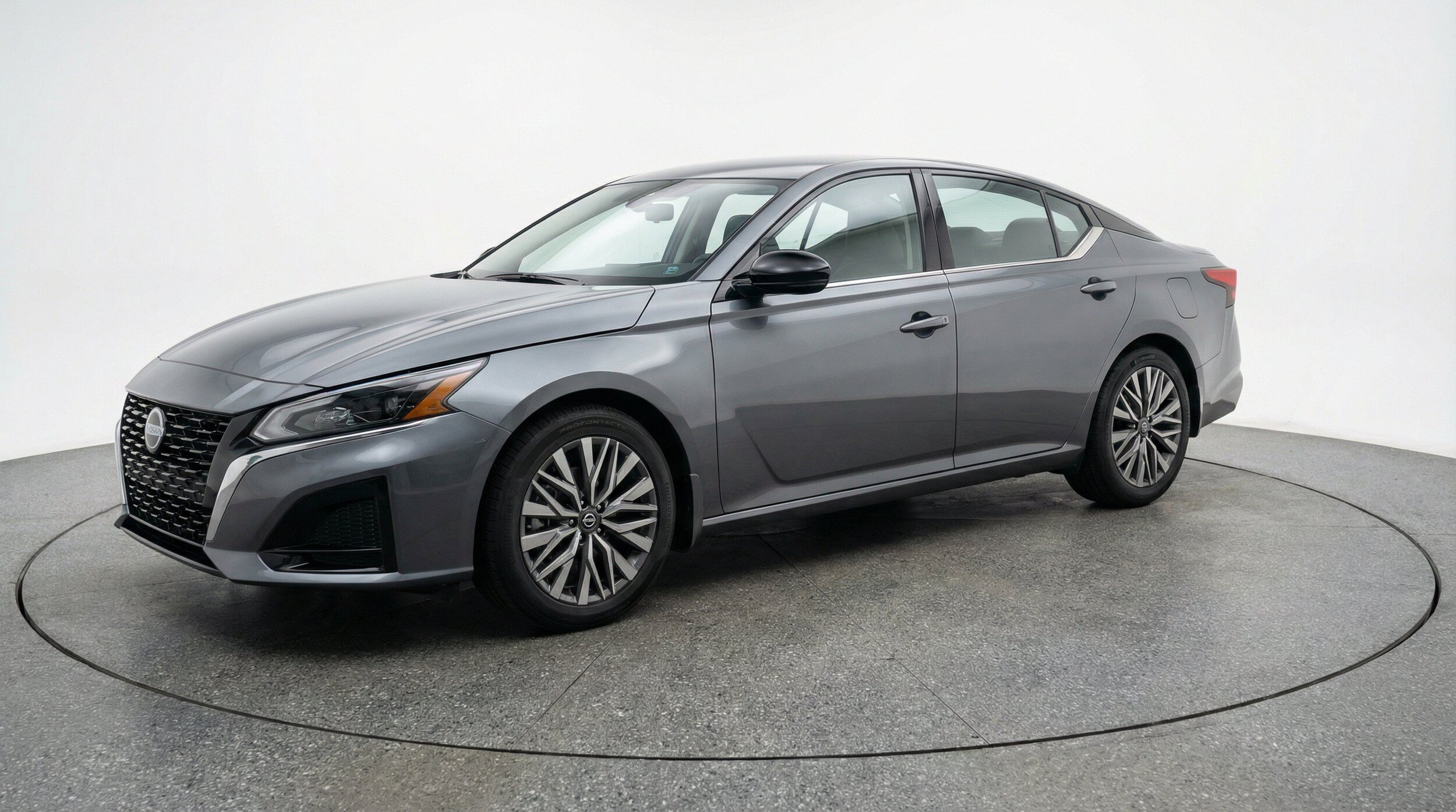 Thumbnail: 2025 Nissan Altima - 3