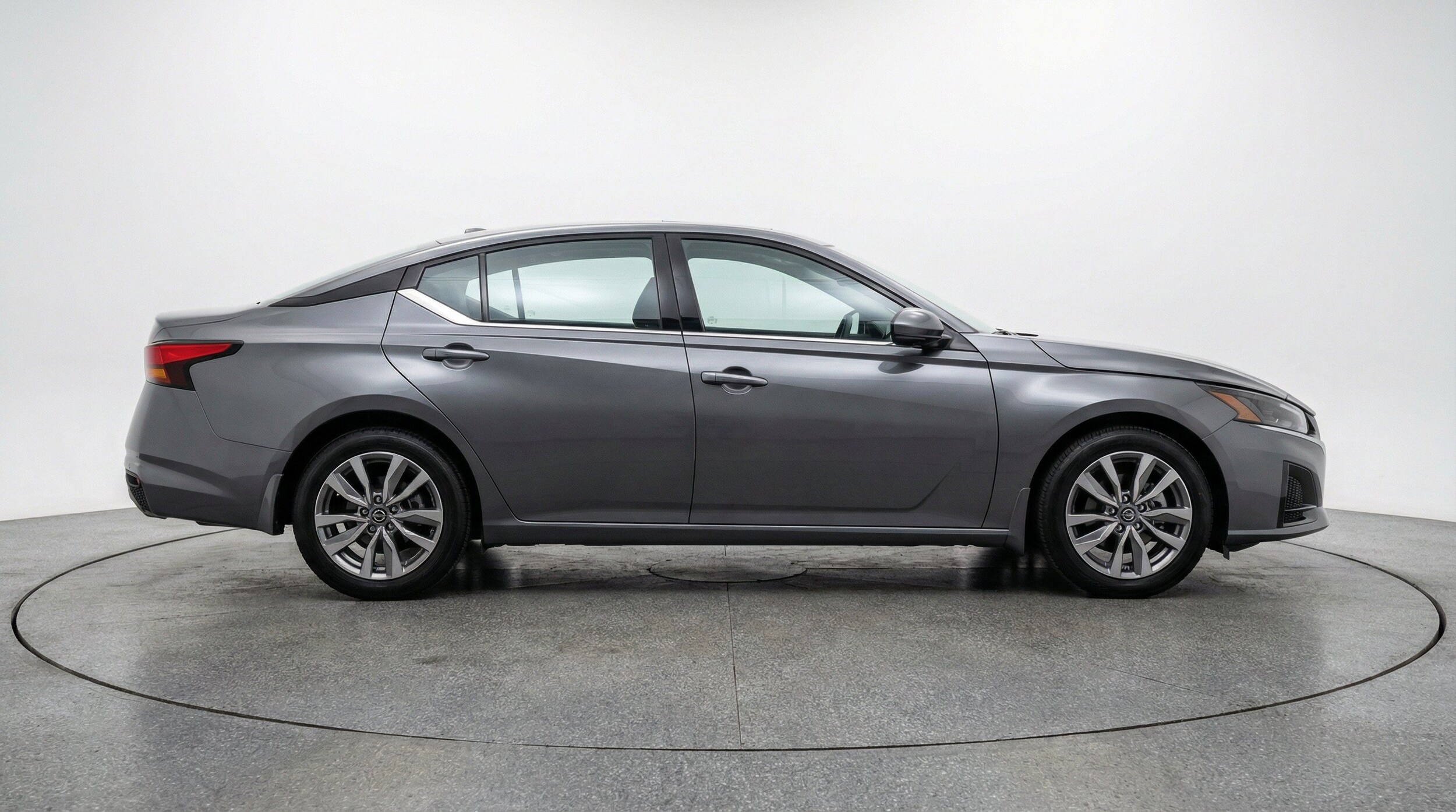 Thumbnail: 2025 Nissan Altima - 11