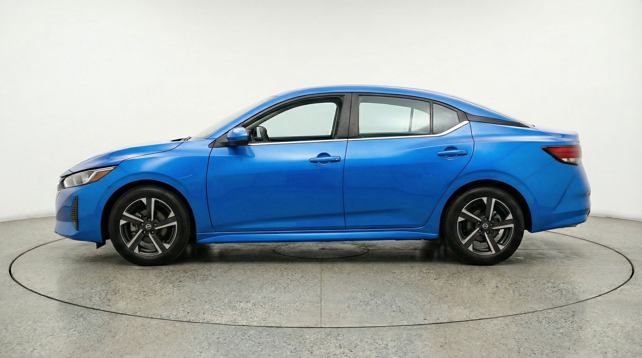 Thumbnail: 2025 Nissan Sentra - 5