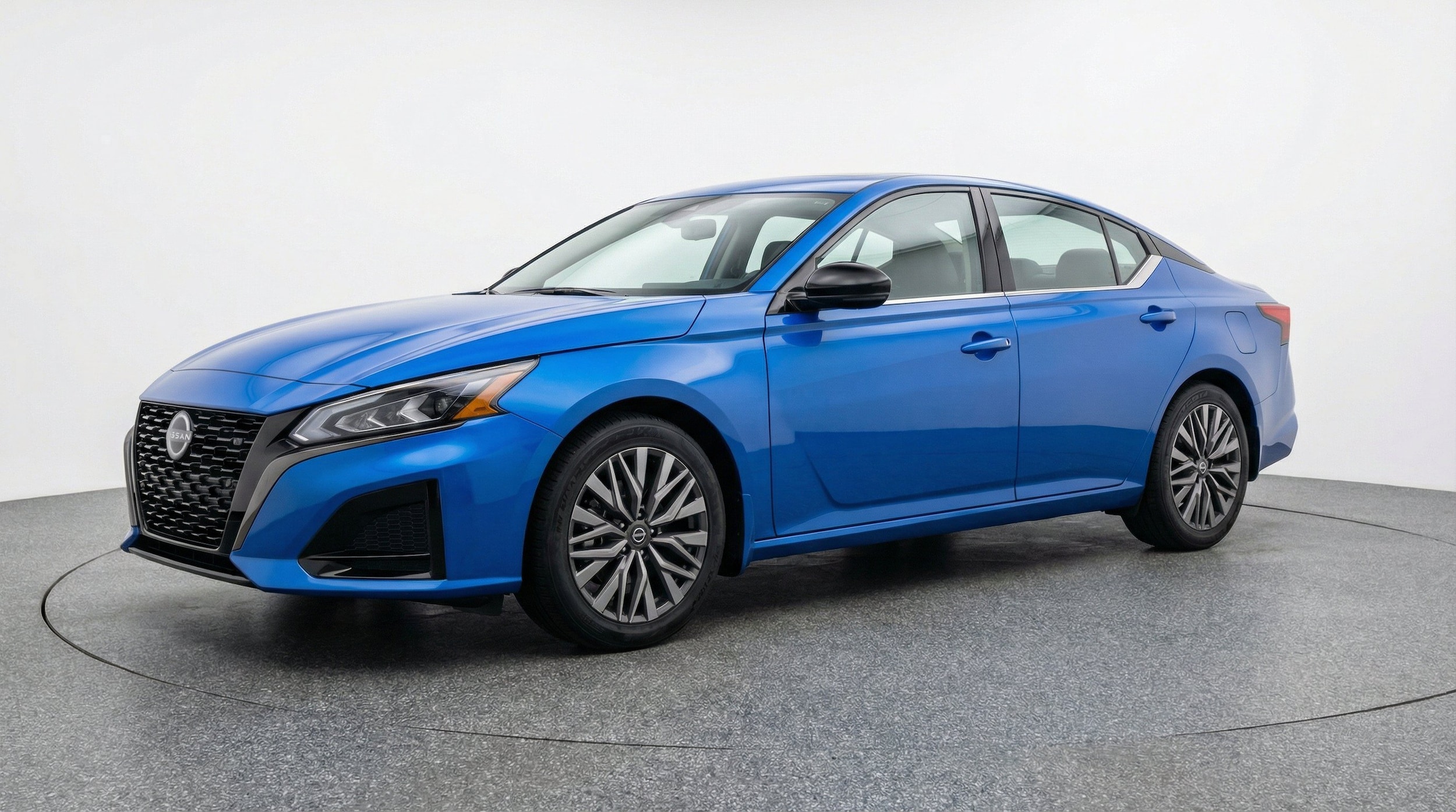 Thumbnail: 2025 Nissan Altima - 3