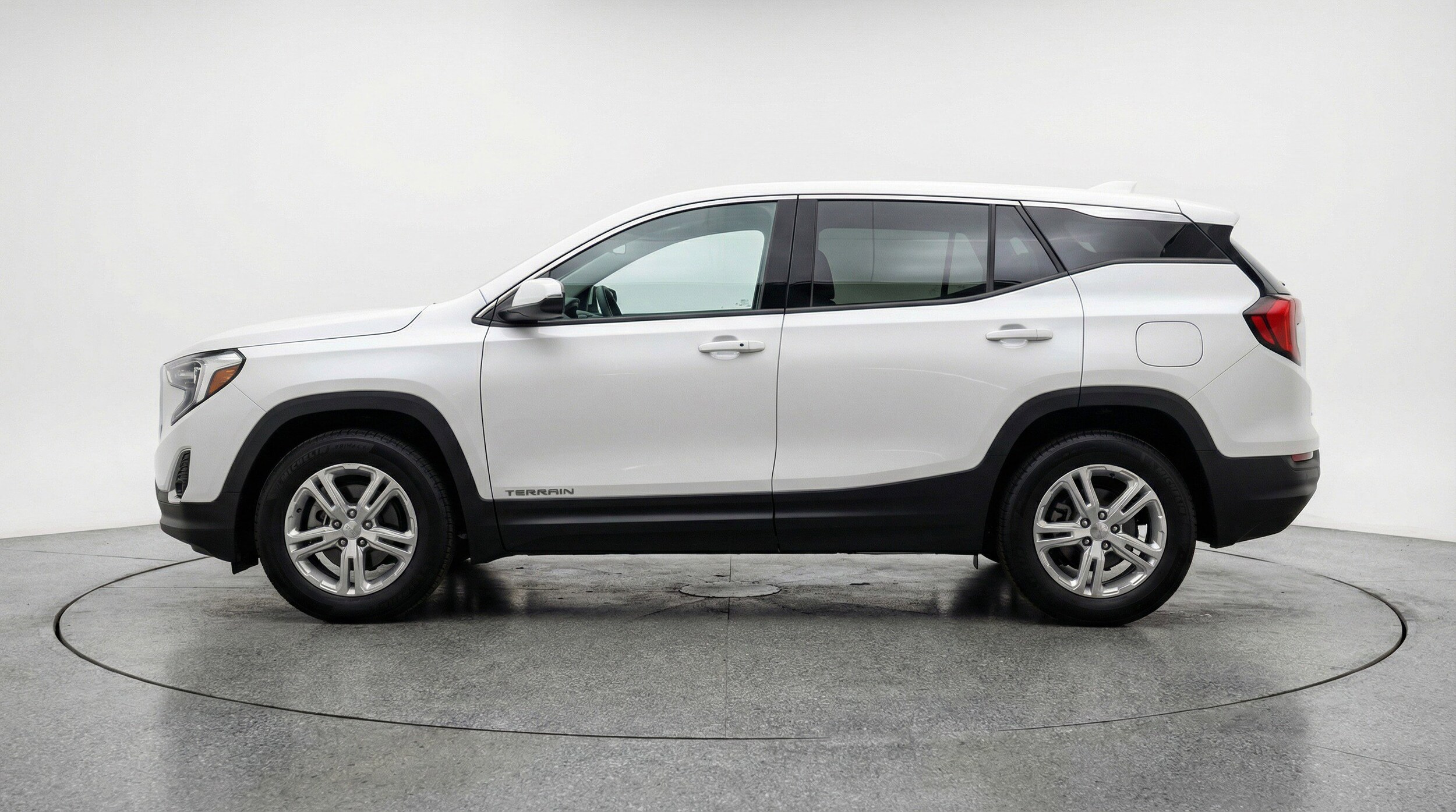 Thumbnail: 2024 GMC Terrain - 5