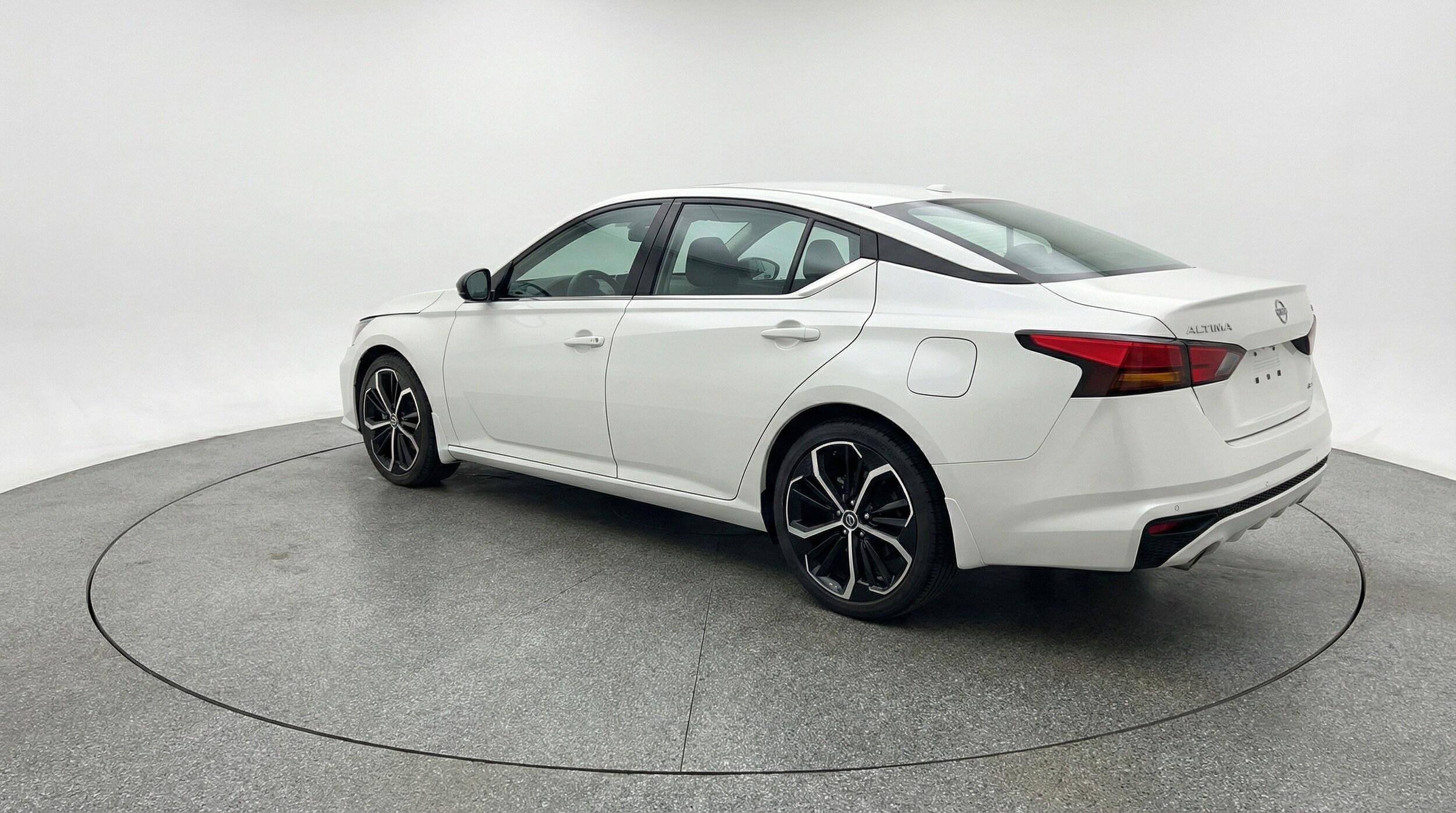 Thumbnail: 2025 Nissan Altima - 6