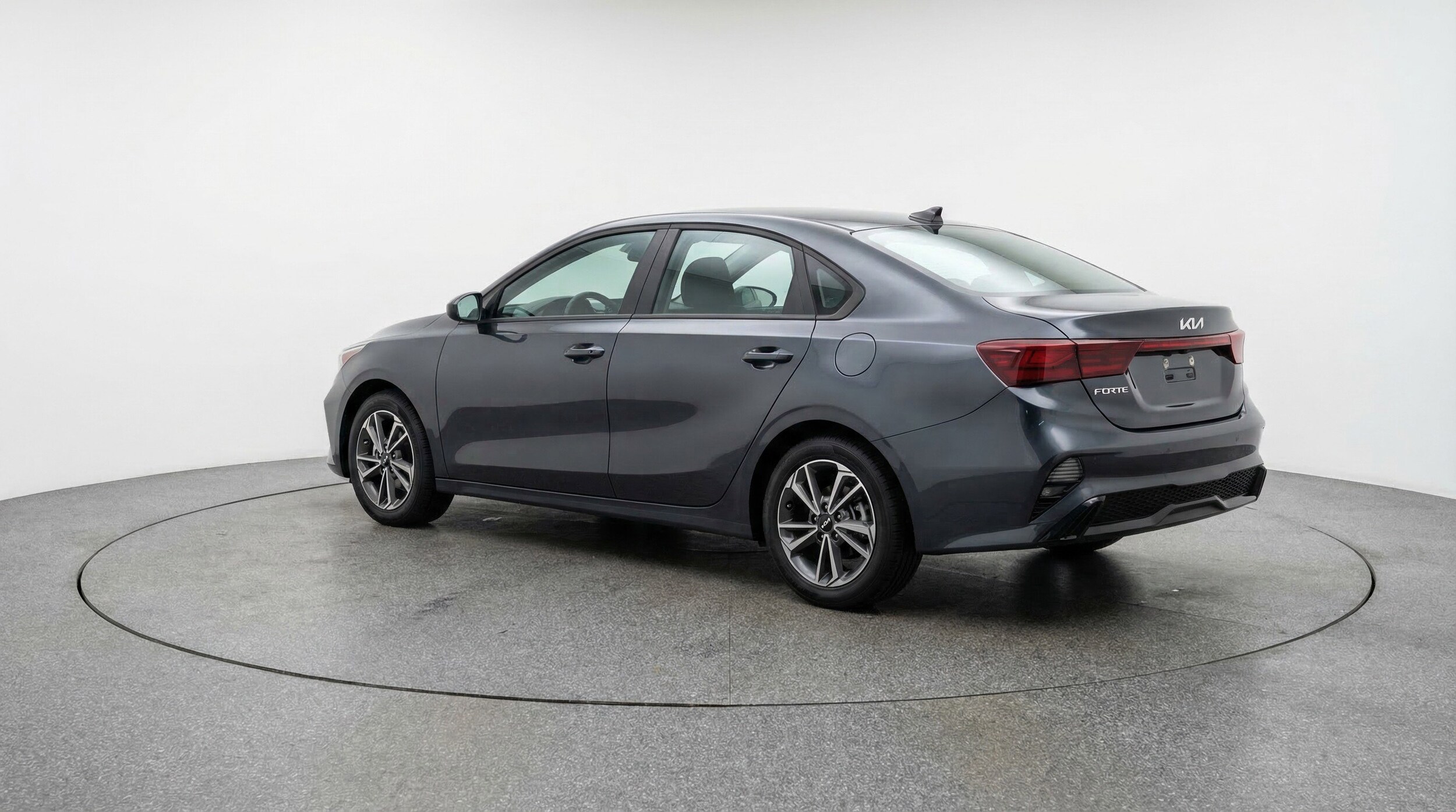 Thumbnail: 2024 Kia Forte - 6