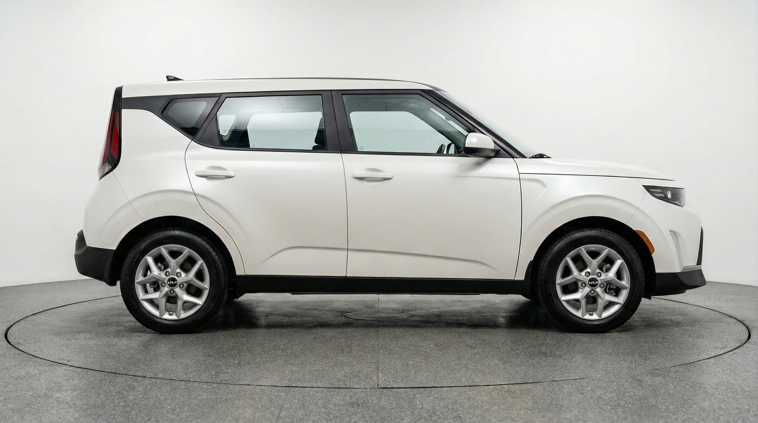 Thumbnail: 2025 Kia Soul - 11