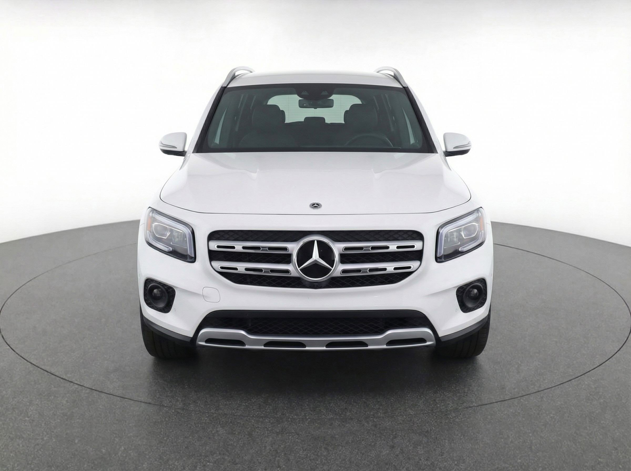 Thumbnail: 2025 Mercedes-Benz GLB - 2