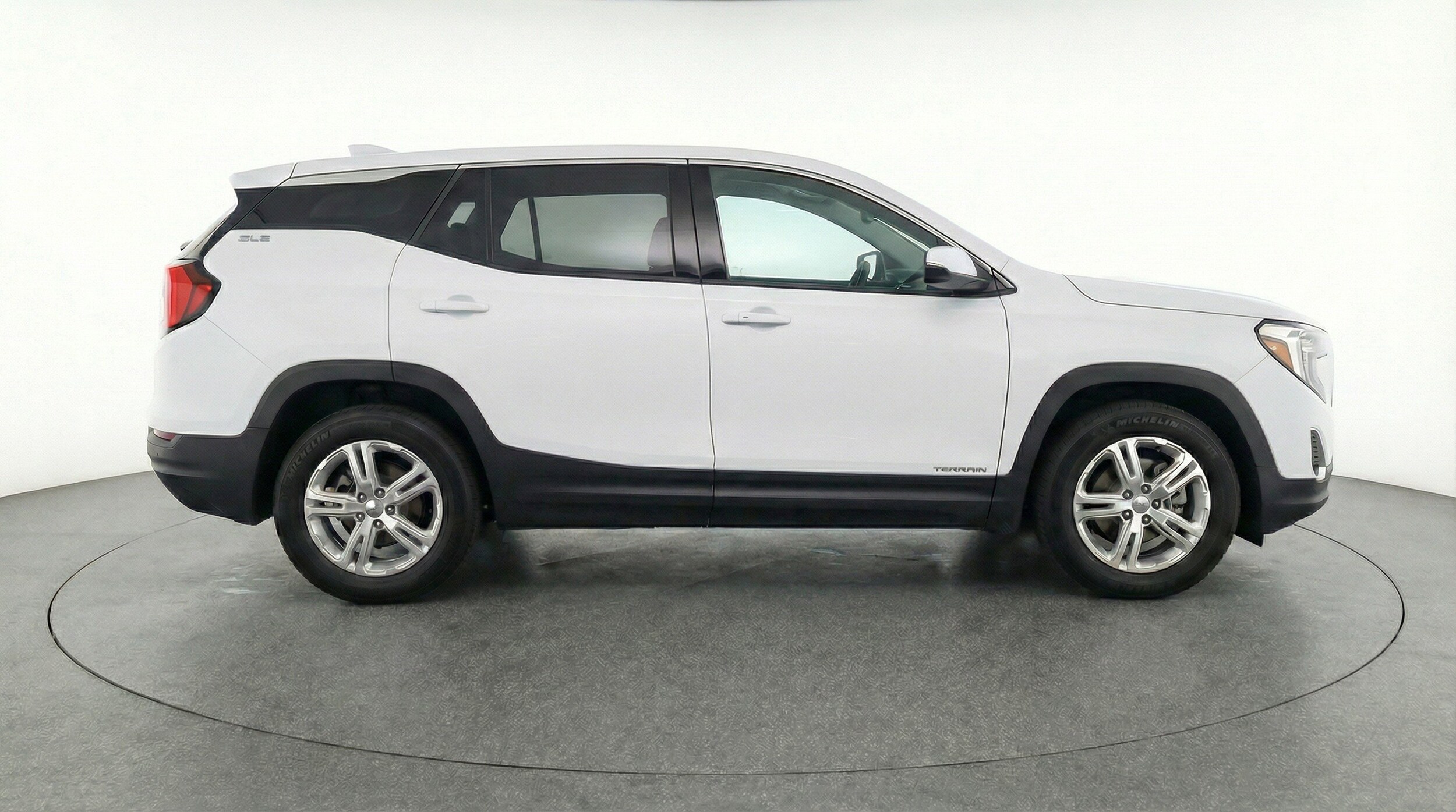 Thumbnail: 2024 GMC Terrain - 11