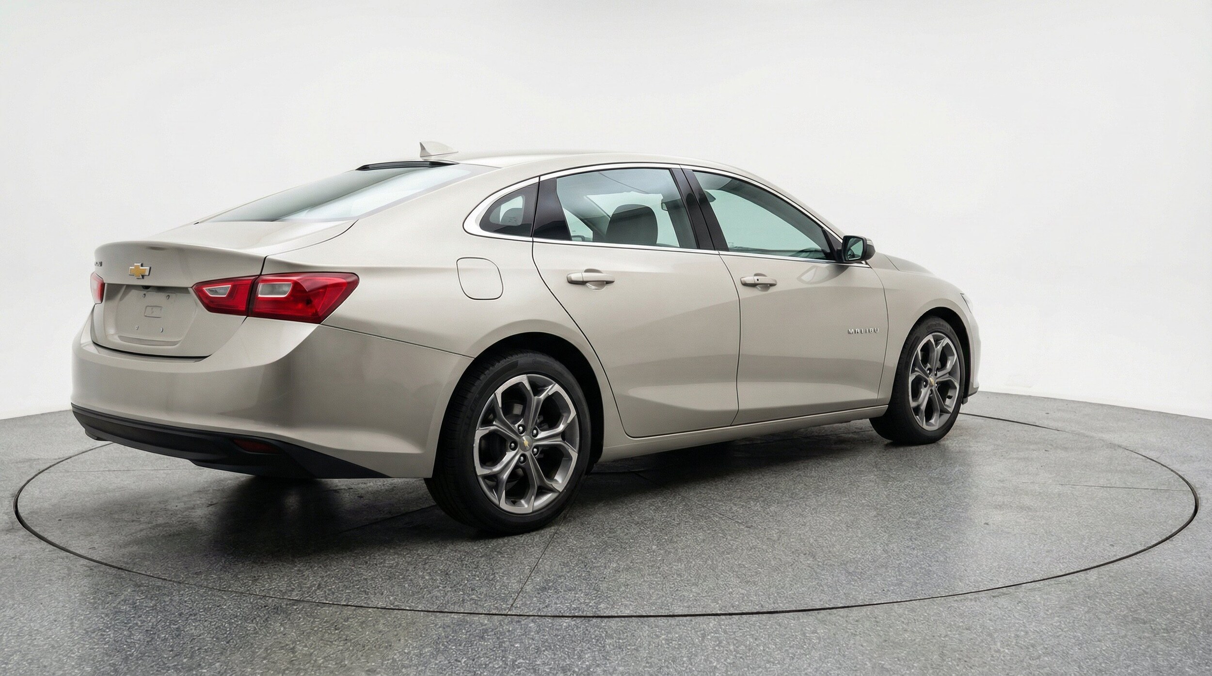 Thumbnail: 2024 Chevrolet Malibu - 9