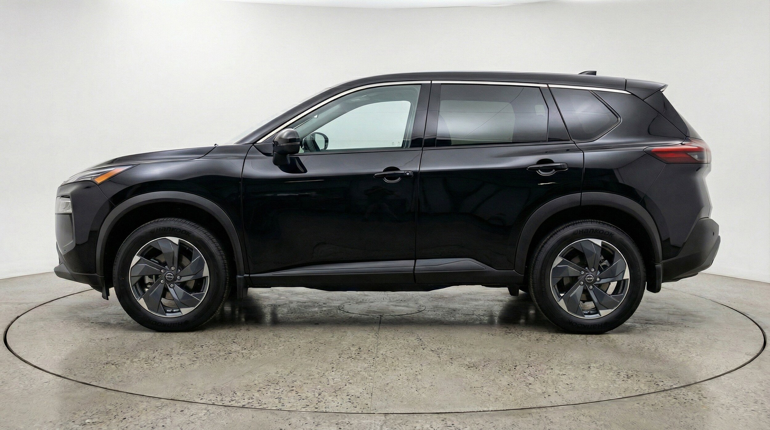Thumbnail: 2025 Nissan Rogue - 5