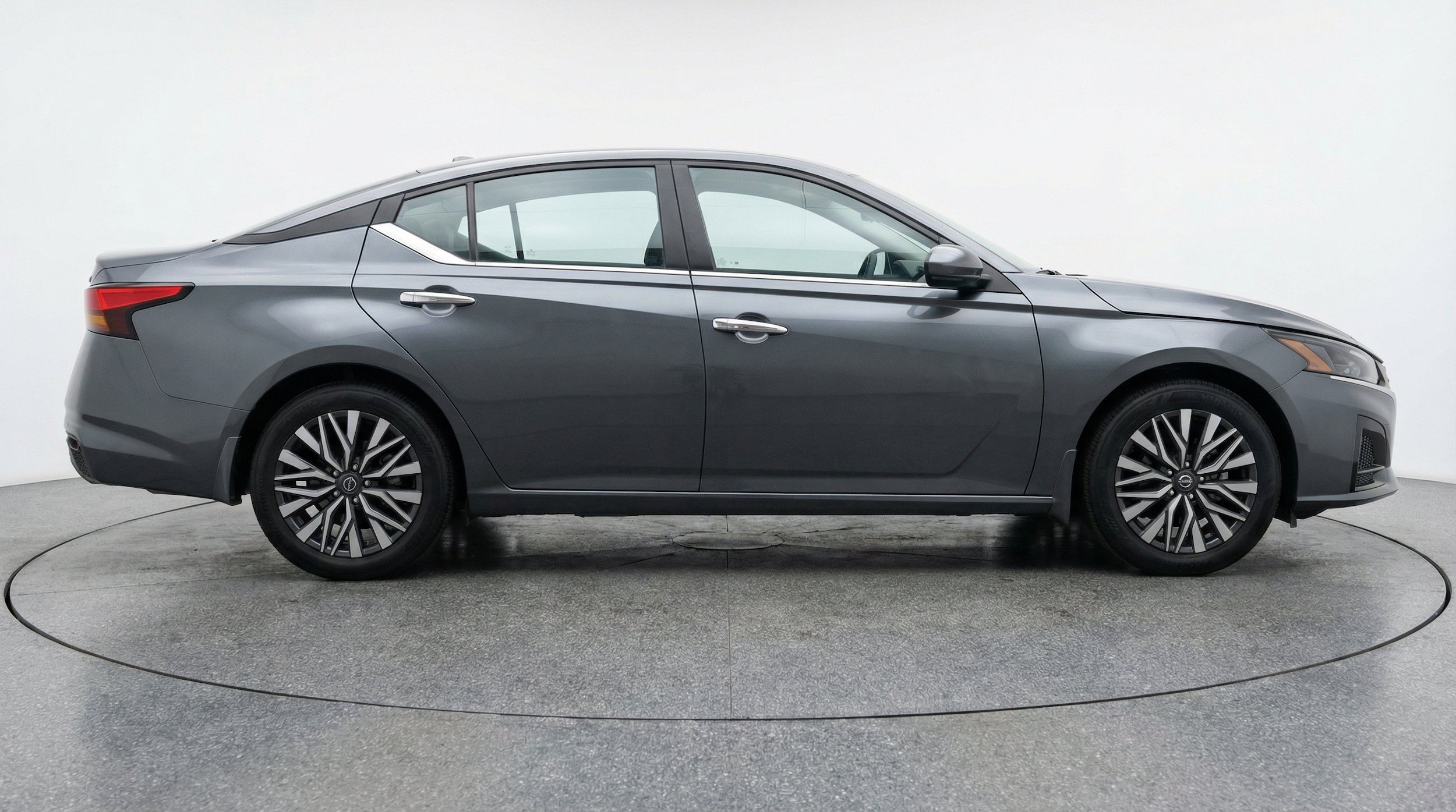 Thumbnail: 2025 Nissan Altima - 11