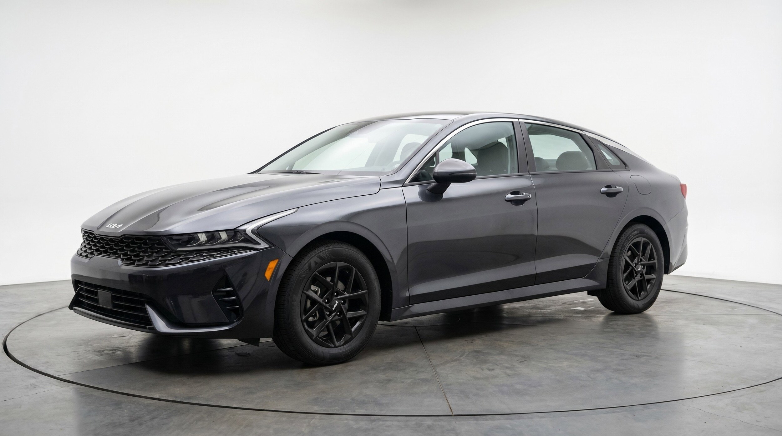 Thumbnail: 2025 Kia K5 - 3