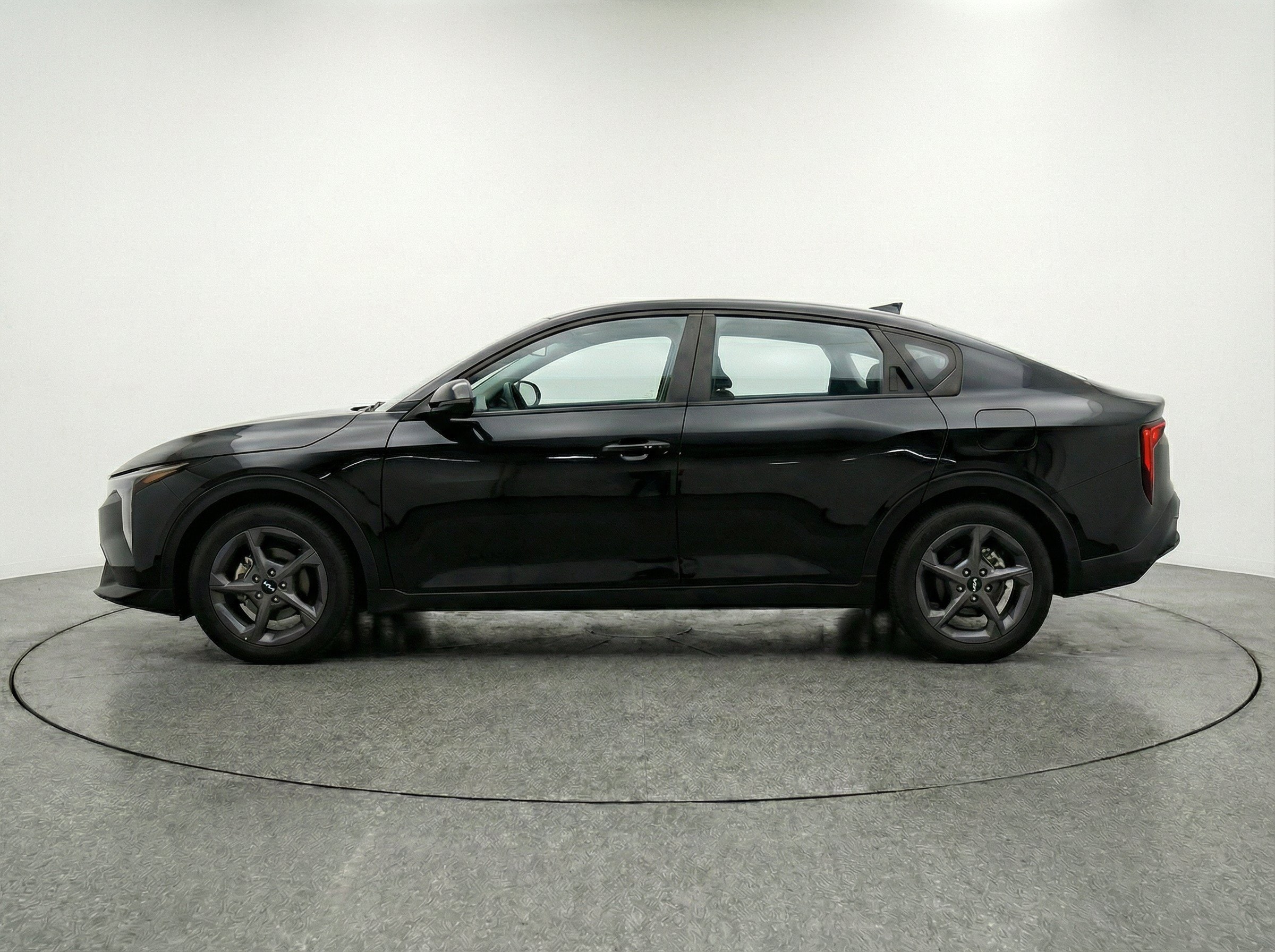 Thumbnail: 2025 Kia K4 - 5