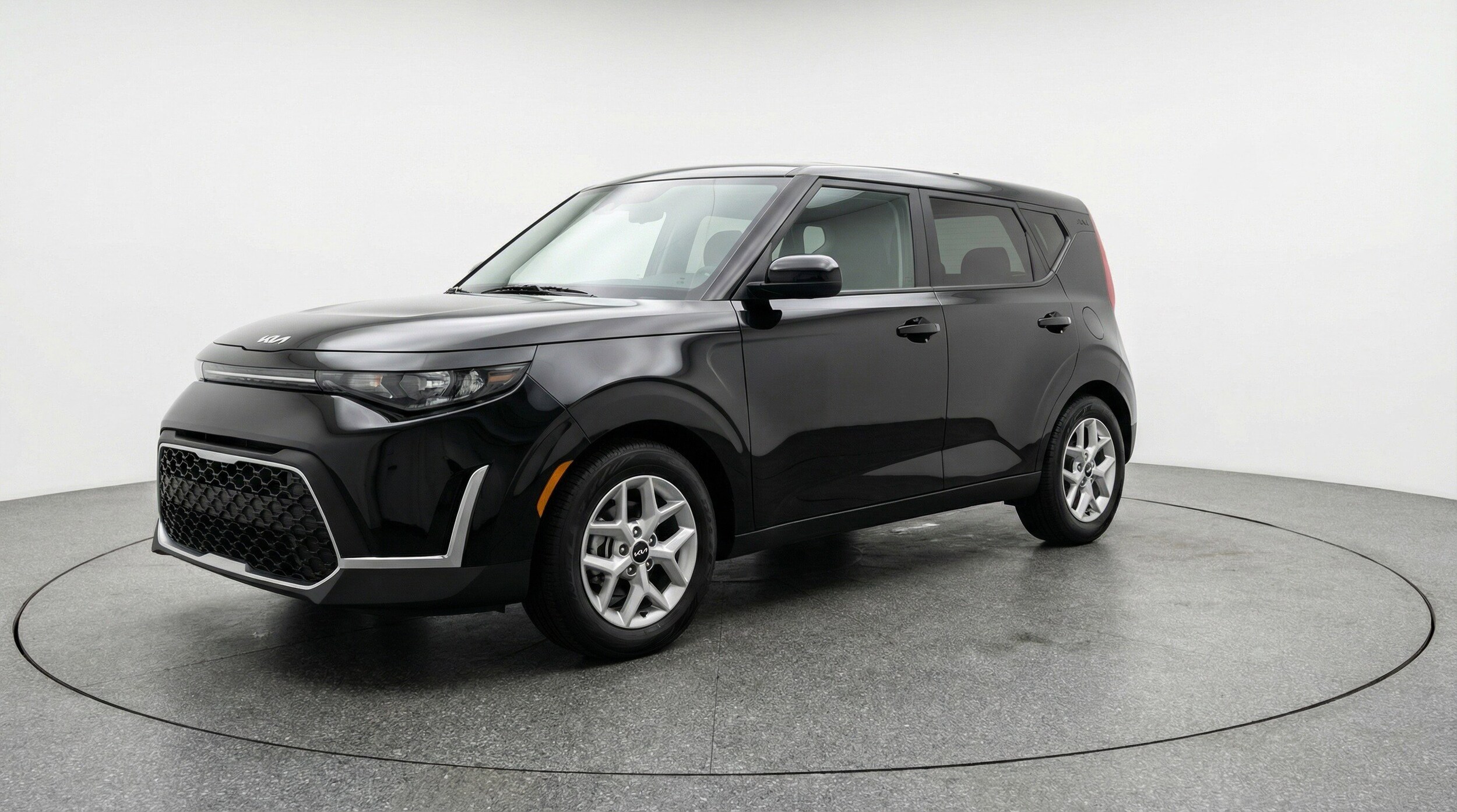 Thumbnail: 2025 Kia Soul - 3