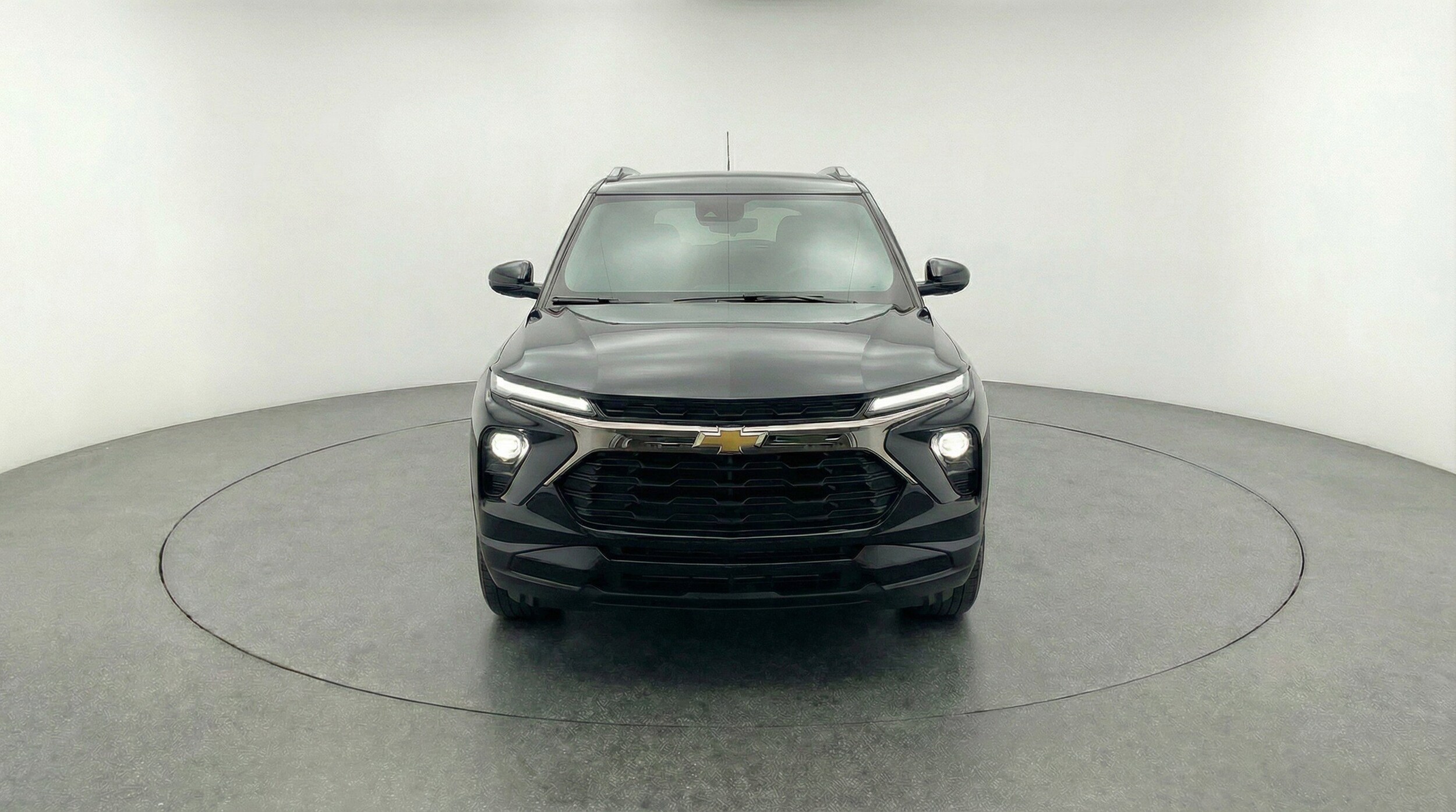 Thumbnail: 2025 Chevrolet TrailBlazer - 2