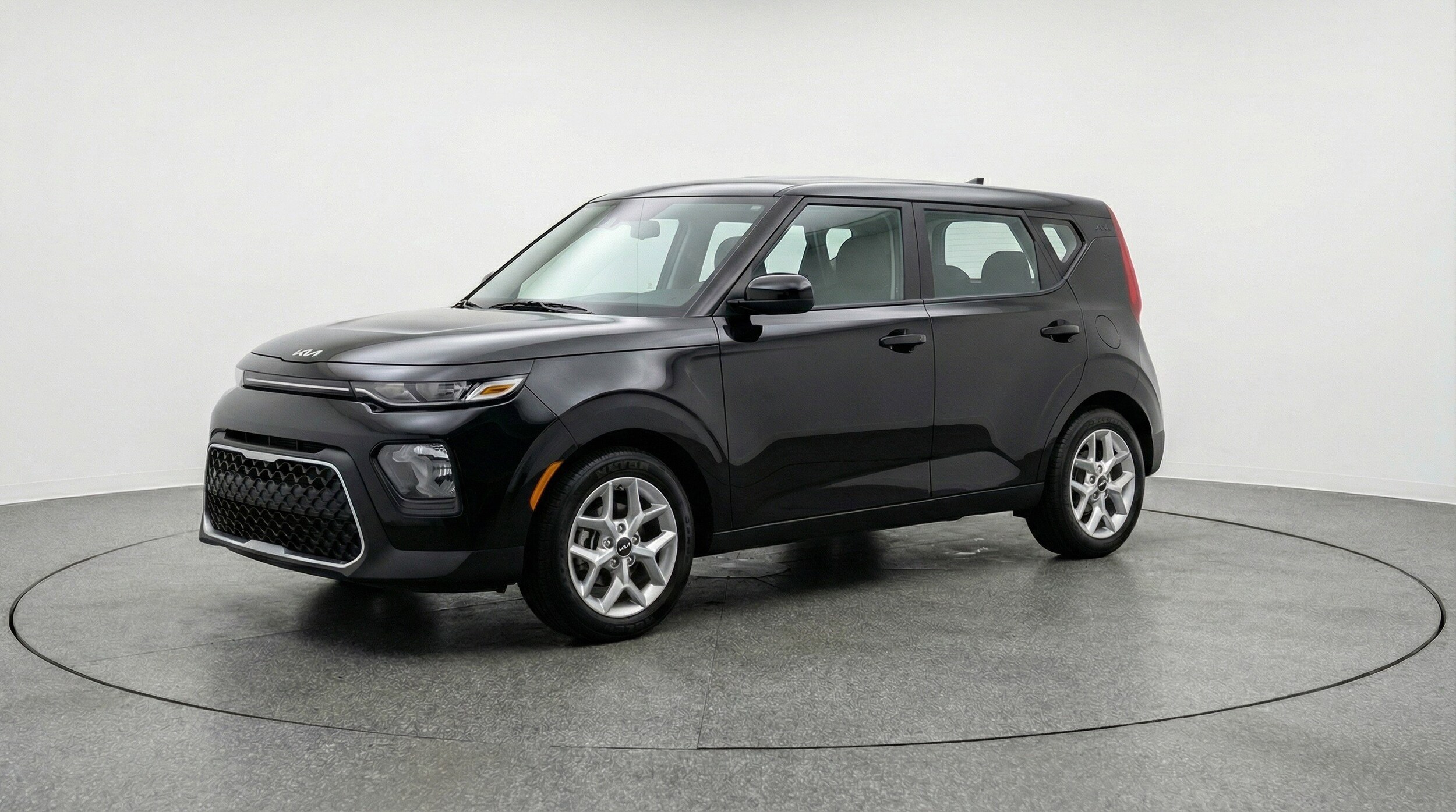 Thumbnail: 2025 Kia Soul - 3