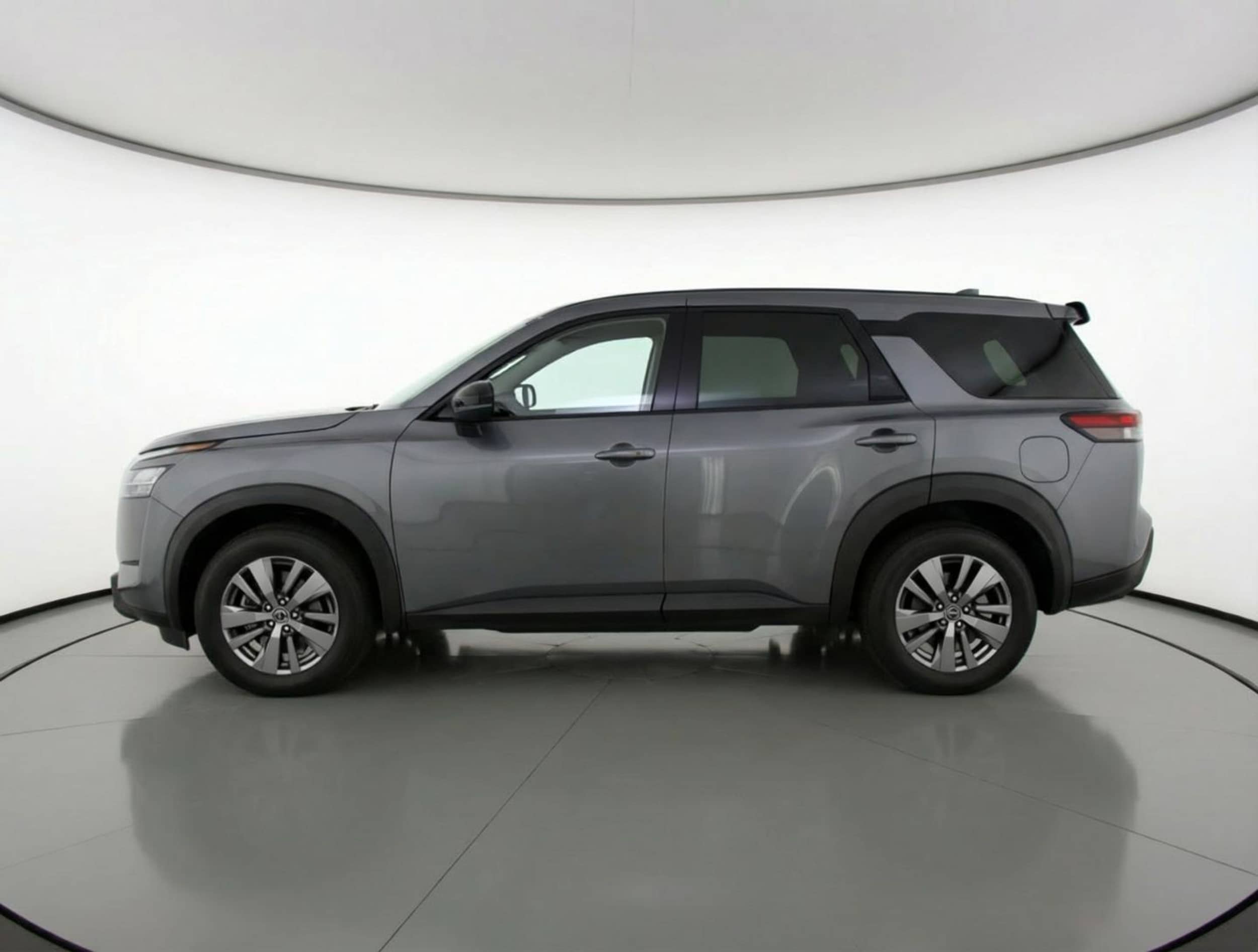 Thumbnail: 2024 Nissan Pathfinder - 4