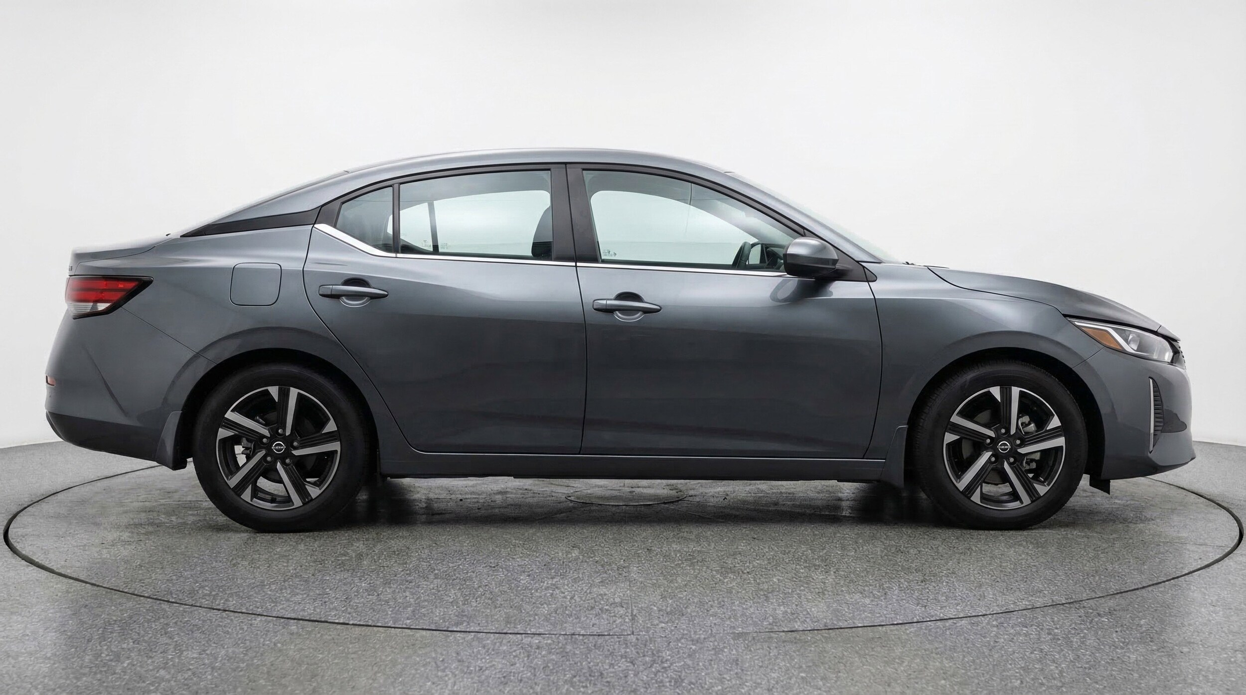Thumbnail: 2025 Nissan Sentra - 11