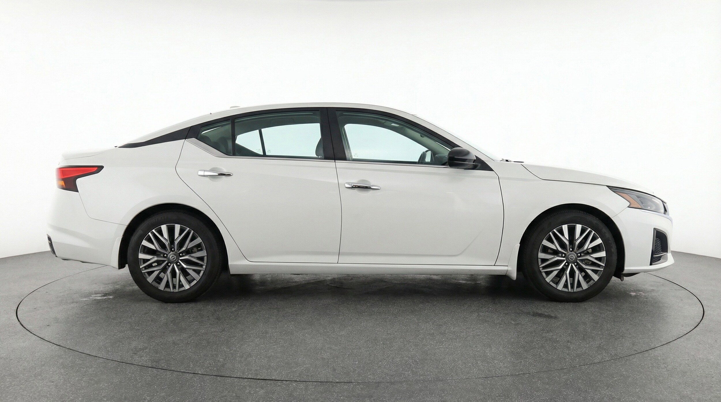 Thumbnail: 2025 Nissan Altima - 11