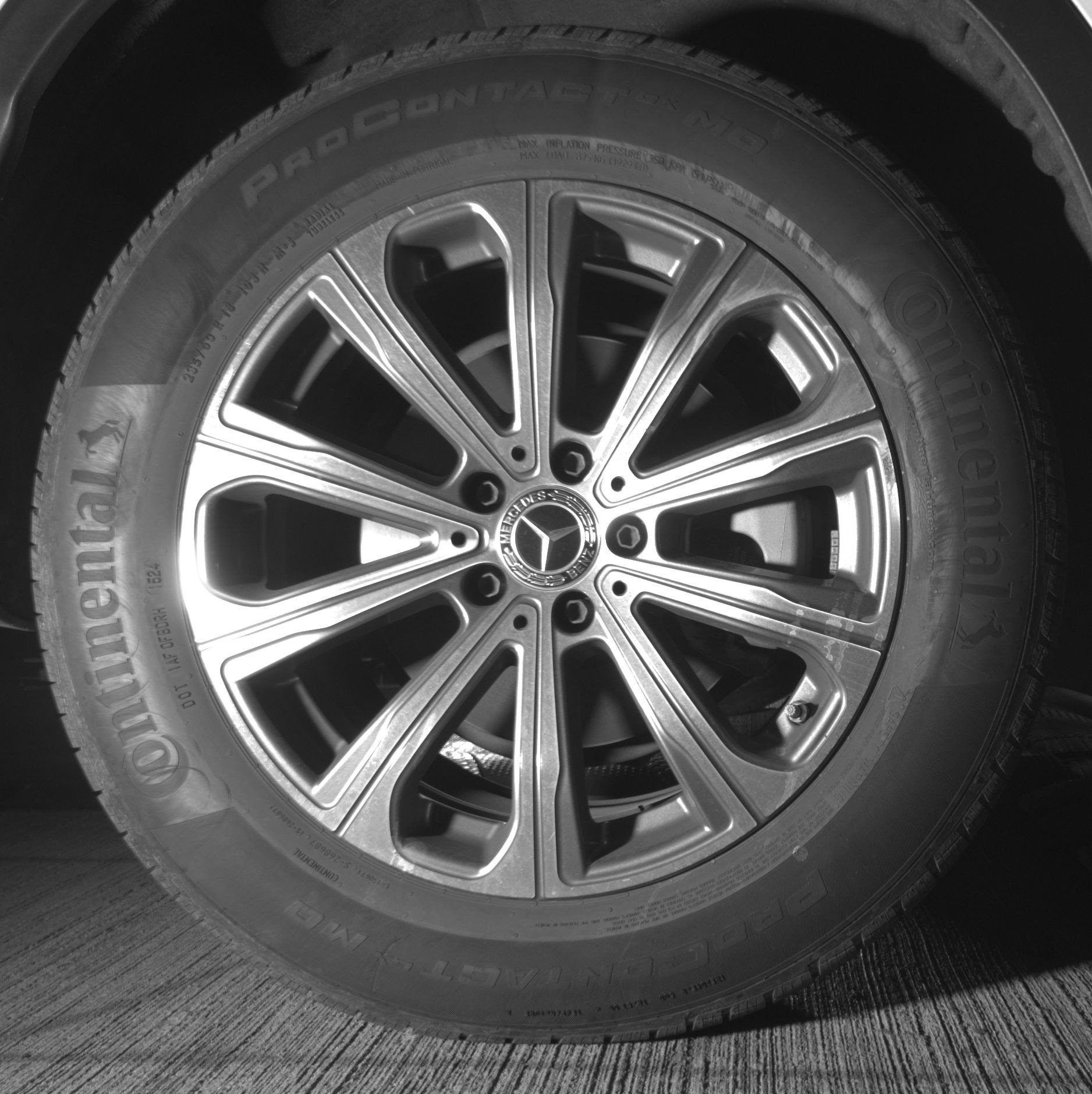 Thumbnail: 2024 Mercedes-Benz GLC - 15