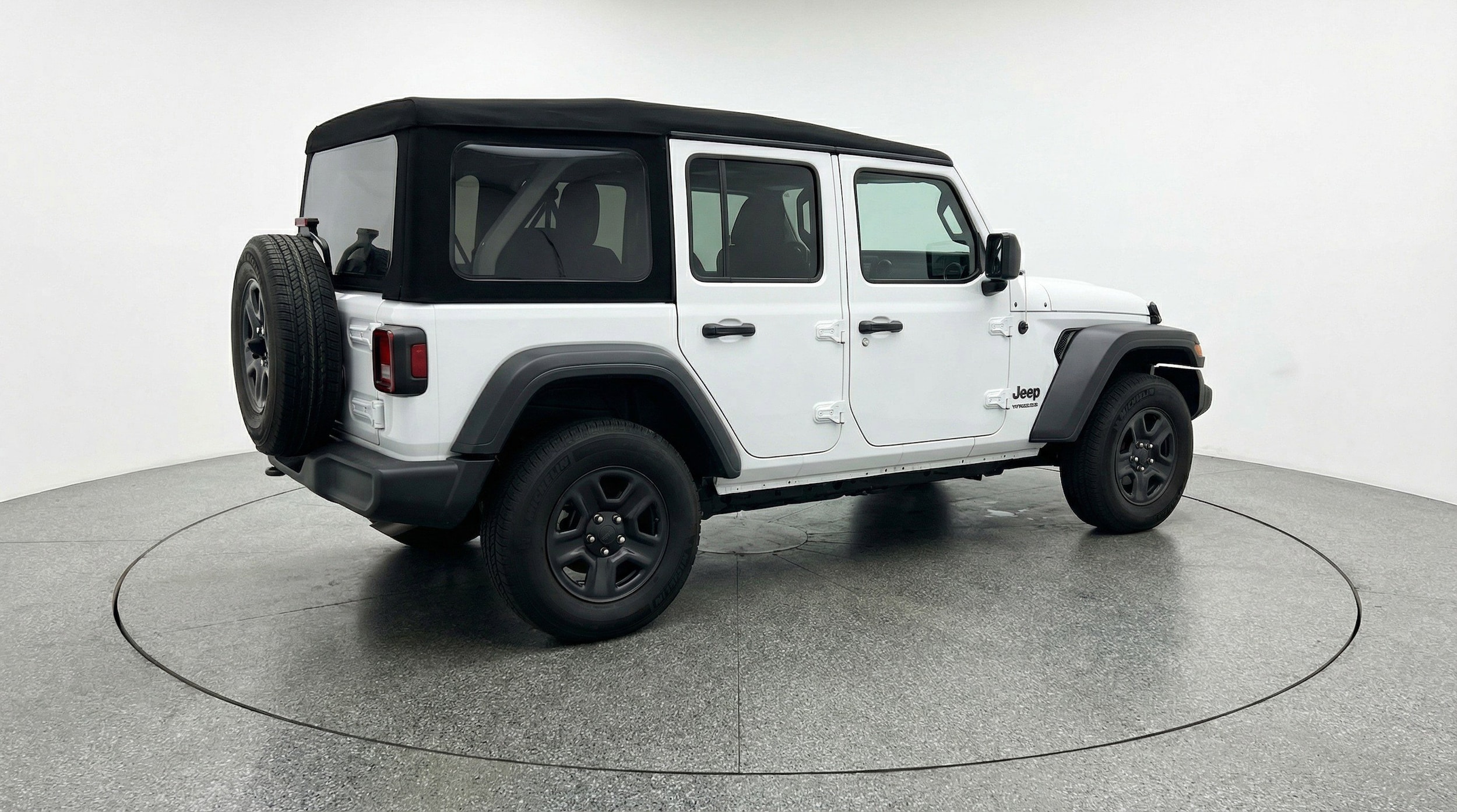 Thumbnail: 2023 Jeep Wrangler - 9