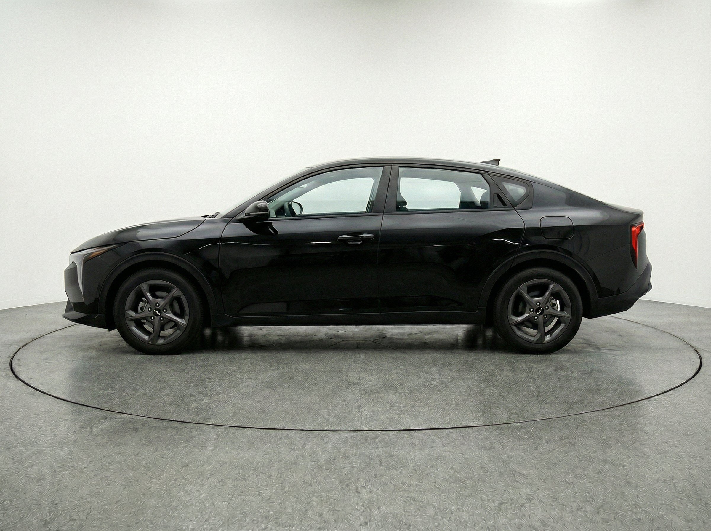 Thumbnail: 2025 Kia K4 - 5