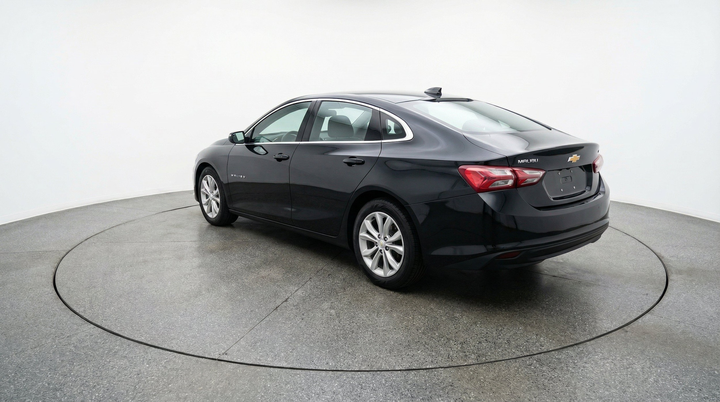Thumbnail: 2024 Chevrolet Malibu - 6