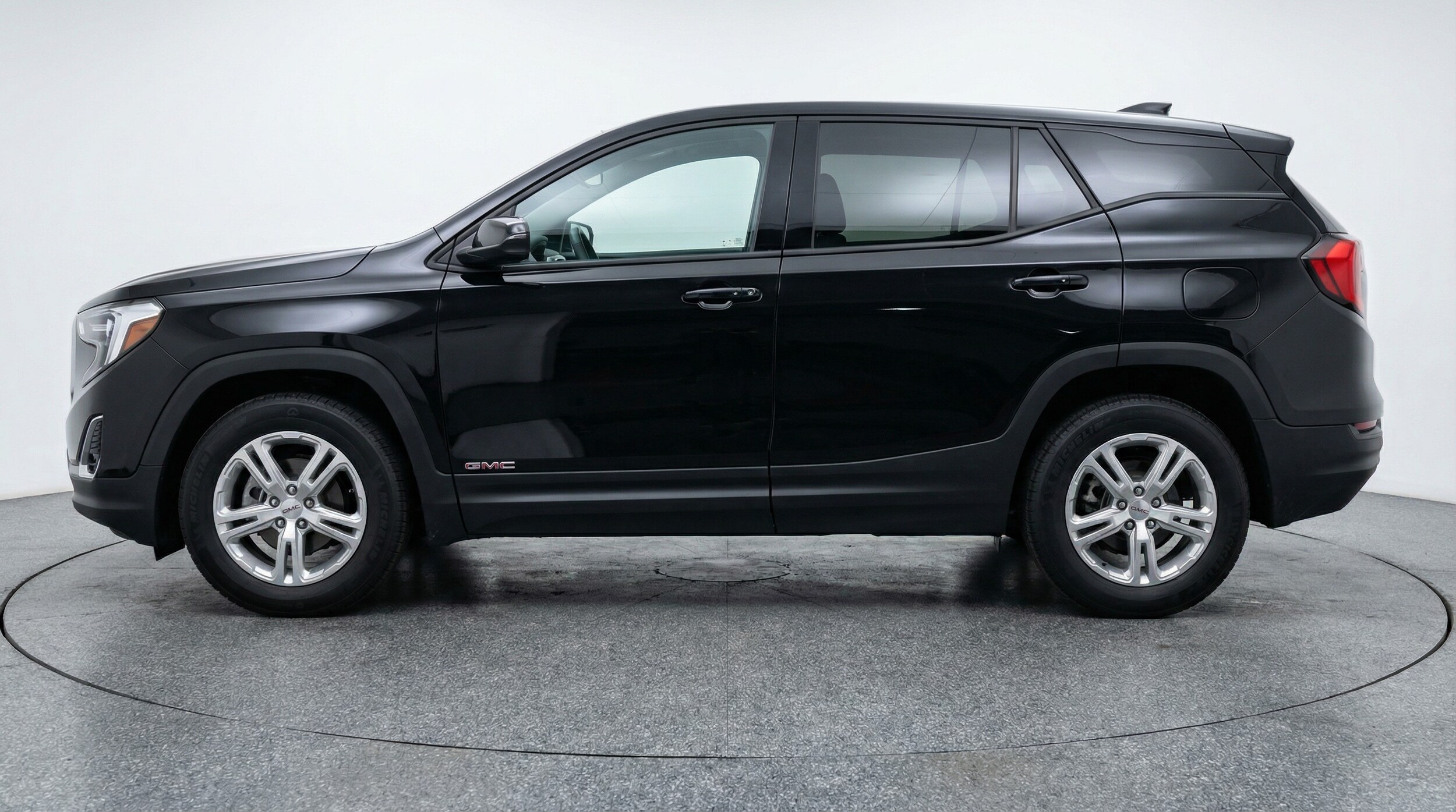 Thumbnail: 2024 GMC Terrain - 4