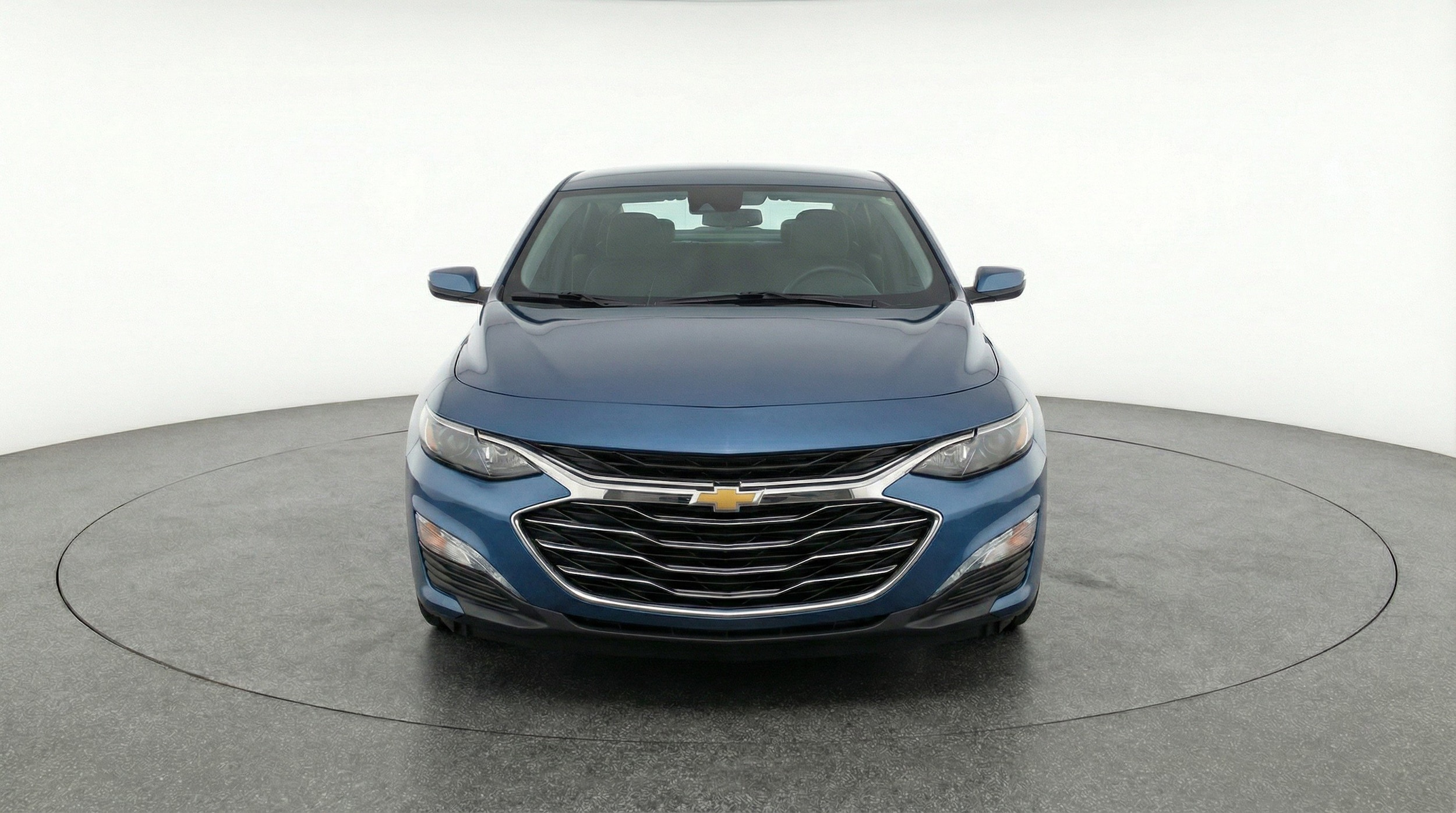 Thumbnail: 2024 Chevrolet Malibu - 2