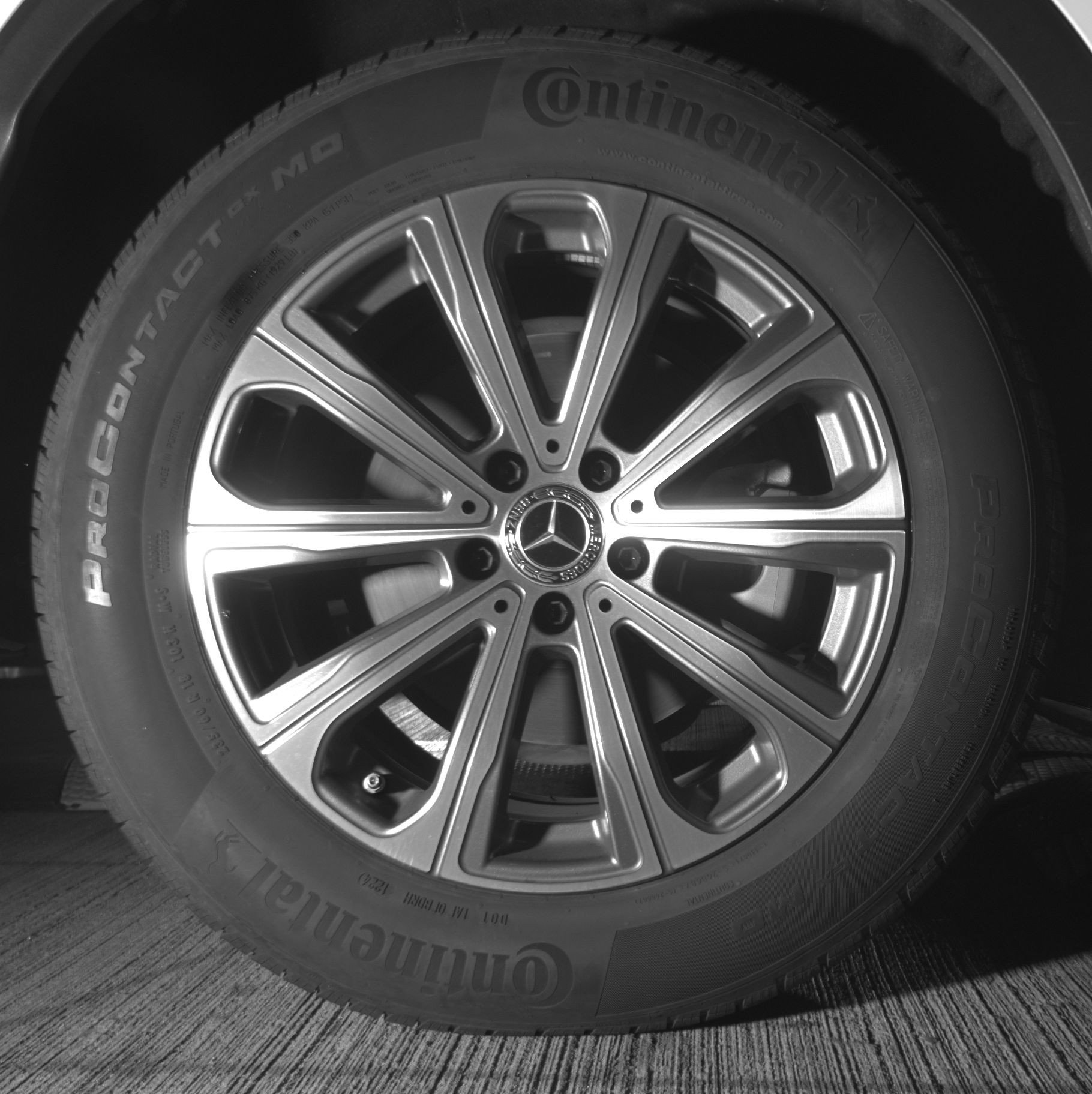 Thumbnail: 2024 Mercedes-Benz GLC - 15