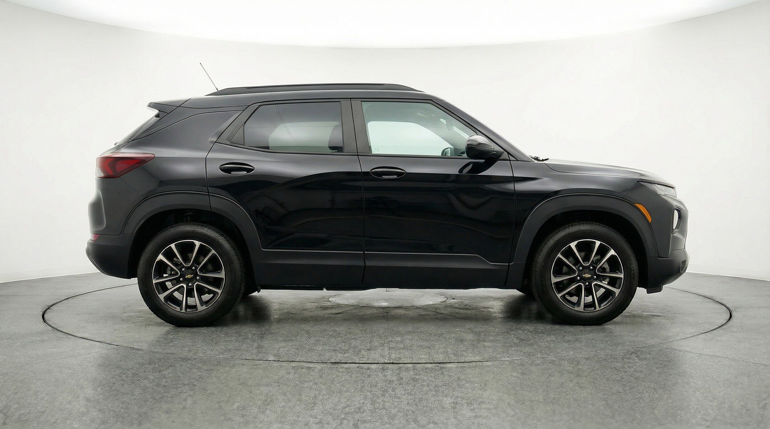 Thumbnail: 2025 Chevrolet TrailBlazer - 11