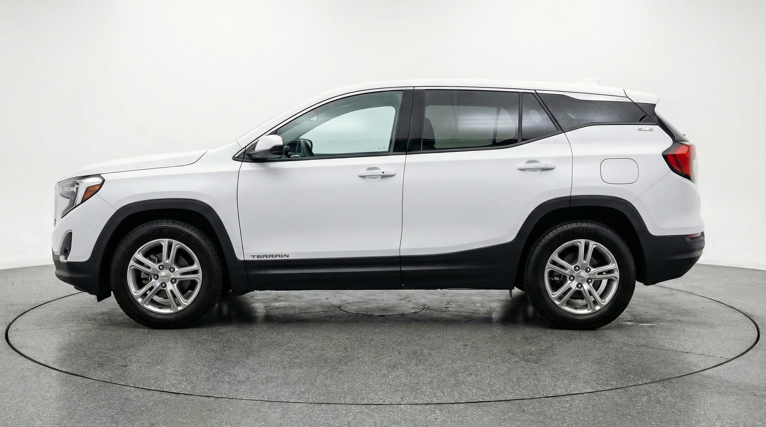 Thumbnail: 2024 GMC Terrain - 4