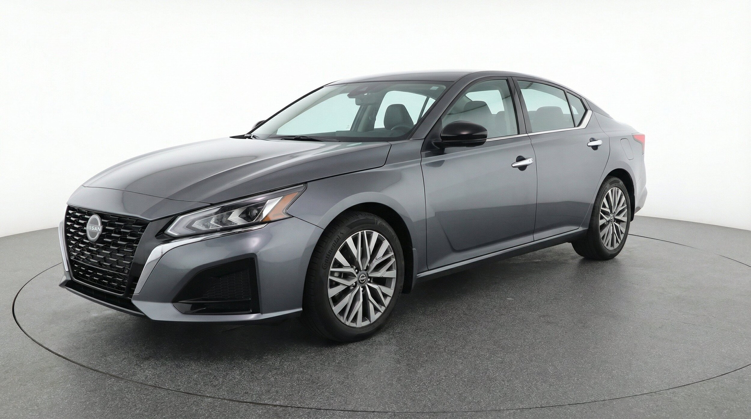 Thumbnail: 2025 Nissan Altima - 3