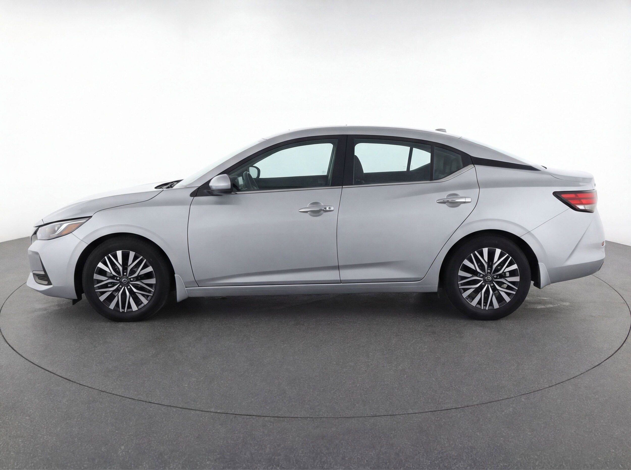 Thumbnail: 2024 Nissan Altima - 5