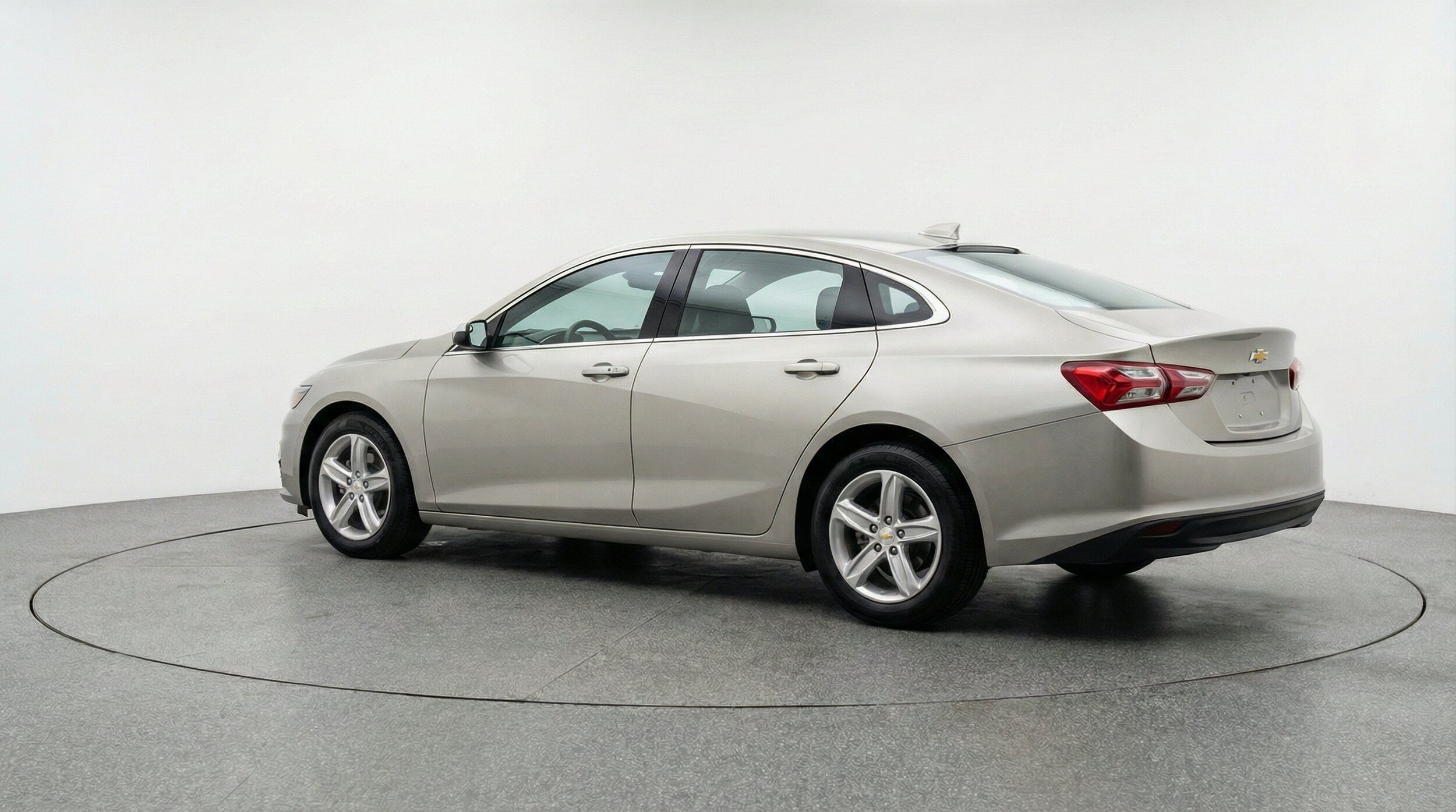 Thumbnail: 2024 Chevrolet Malibu - 6