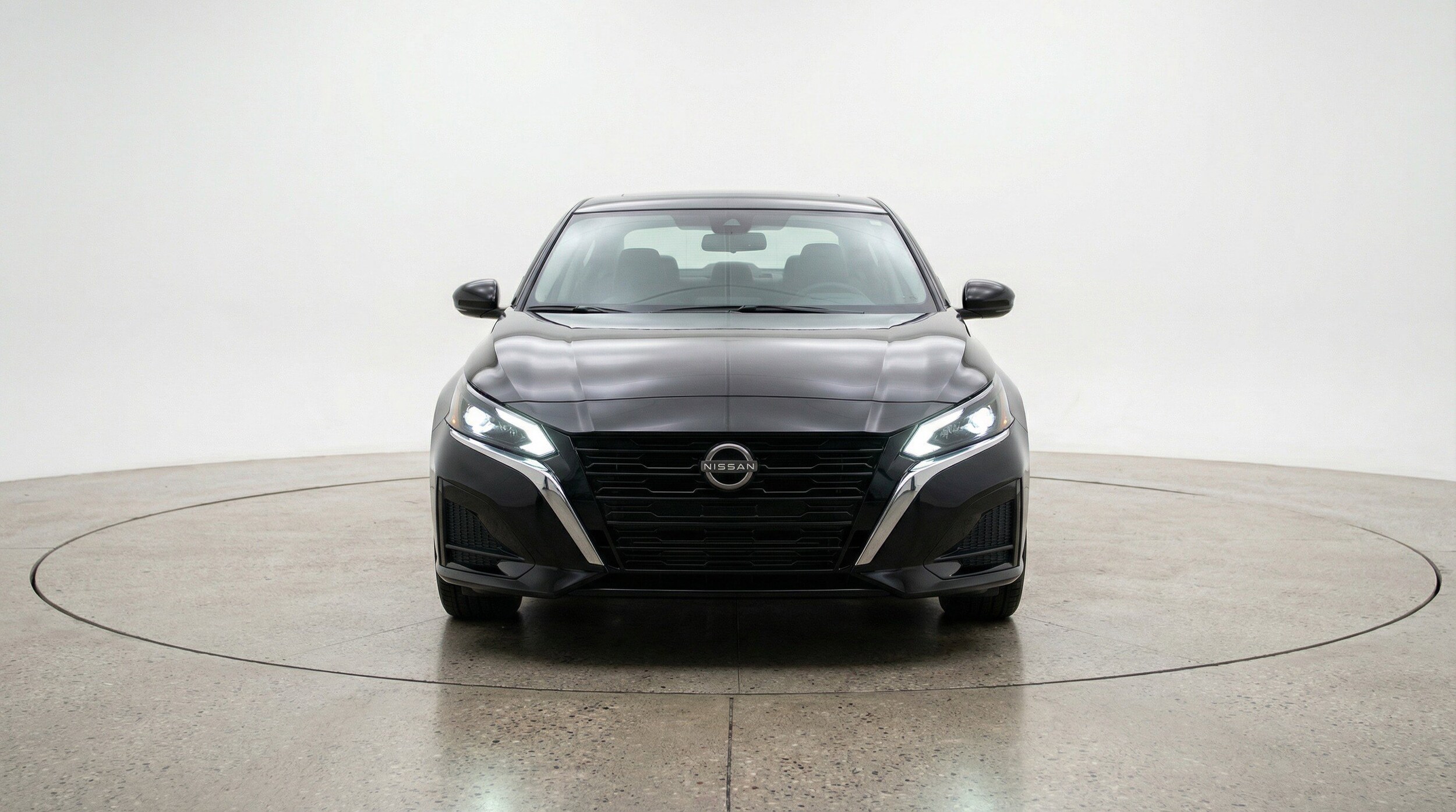 Thumbnail: 2025 Nissan Altima - 2