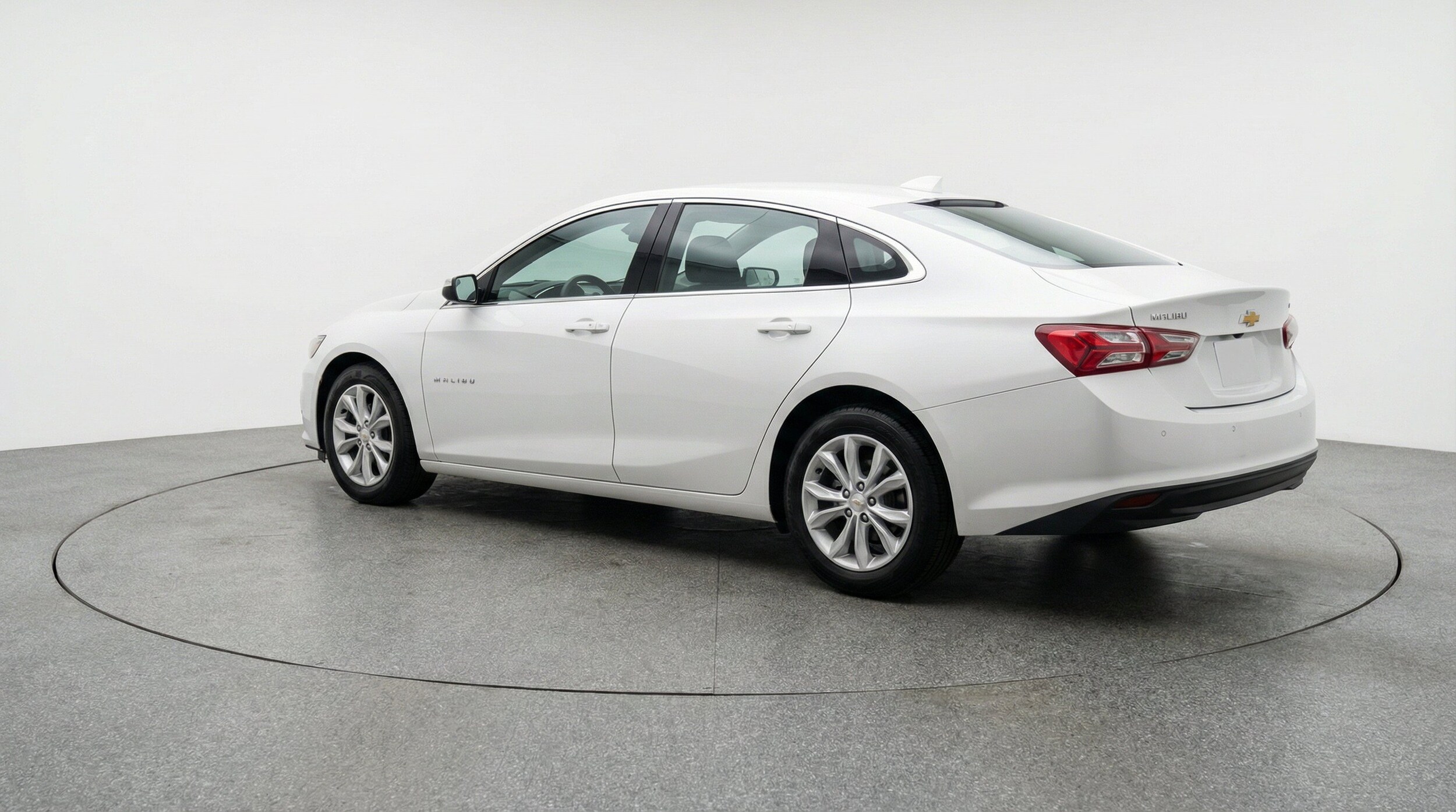 Thumbnail: 2024 Chevrolet Malibu - 6