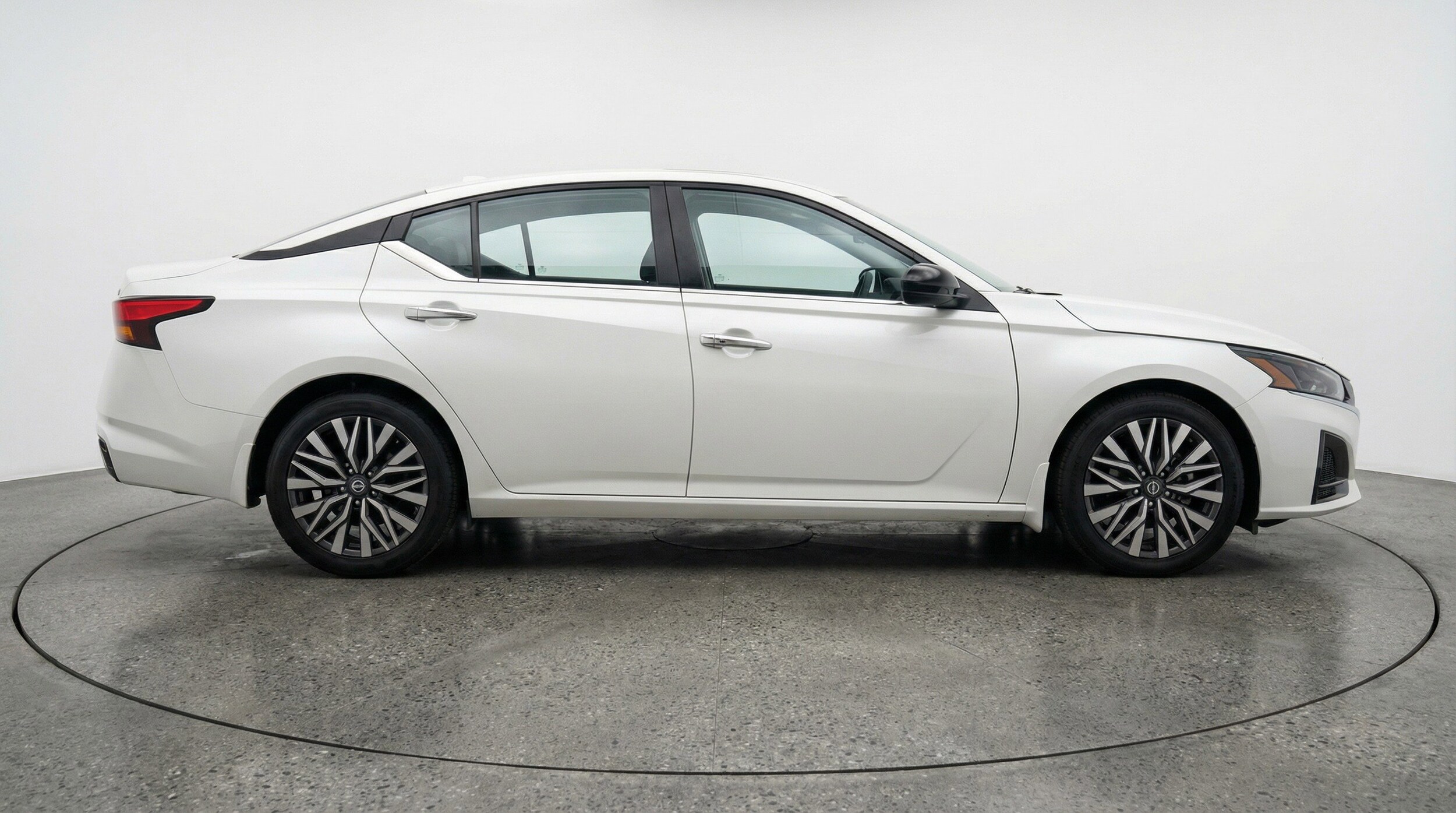 Thumbnail: 2025 Nissan Altima - 11